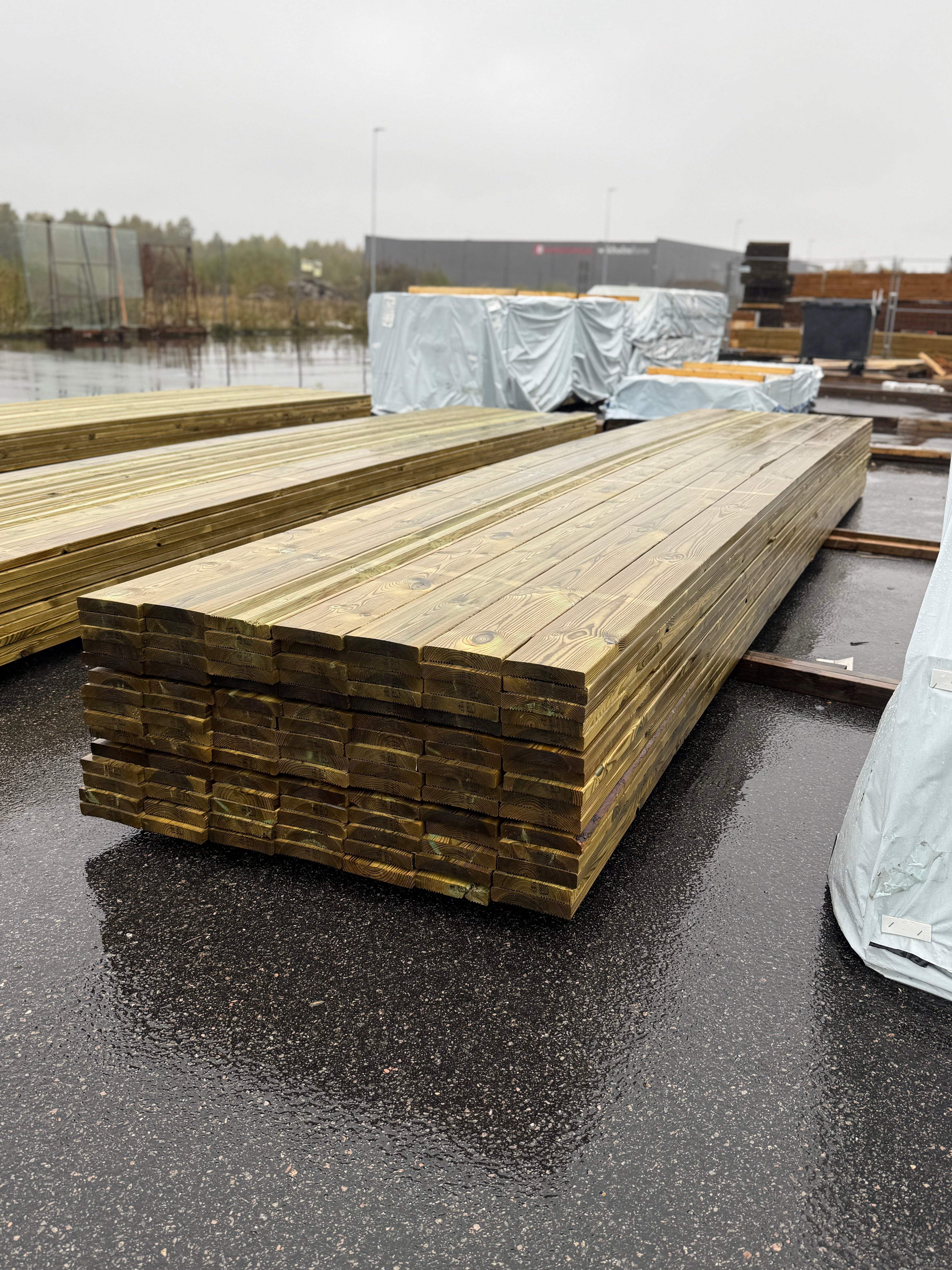 Paket Tryckimpregnerad Rillad Trall 27x145 5.40m 105st (B-Sortering)