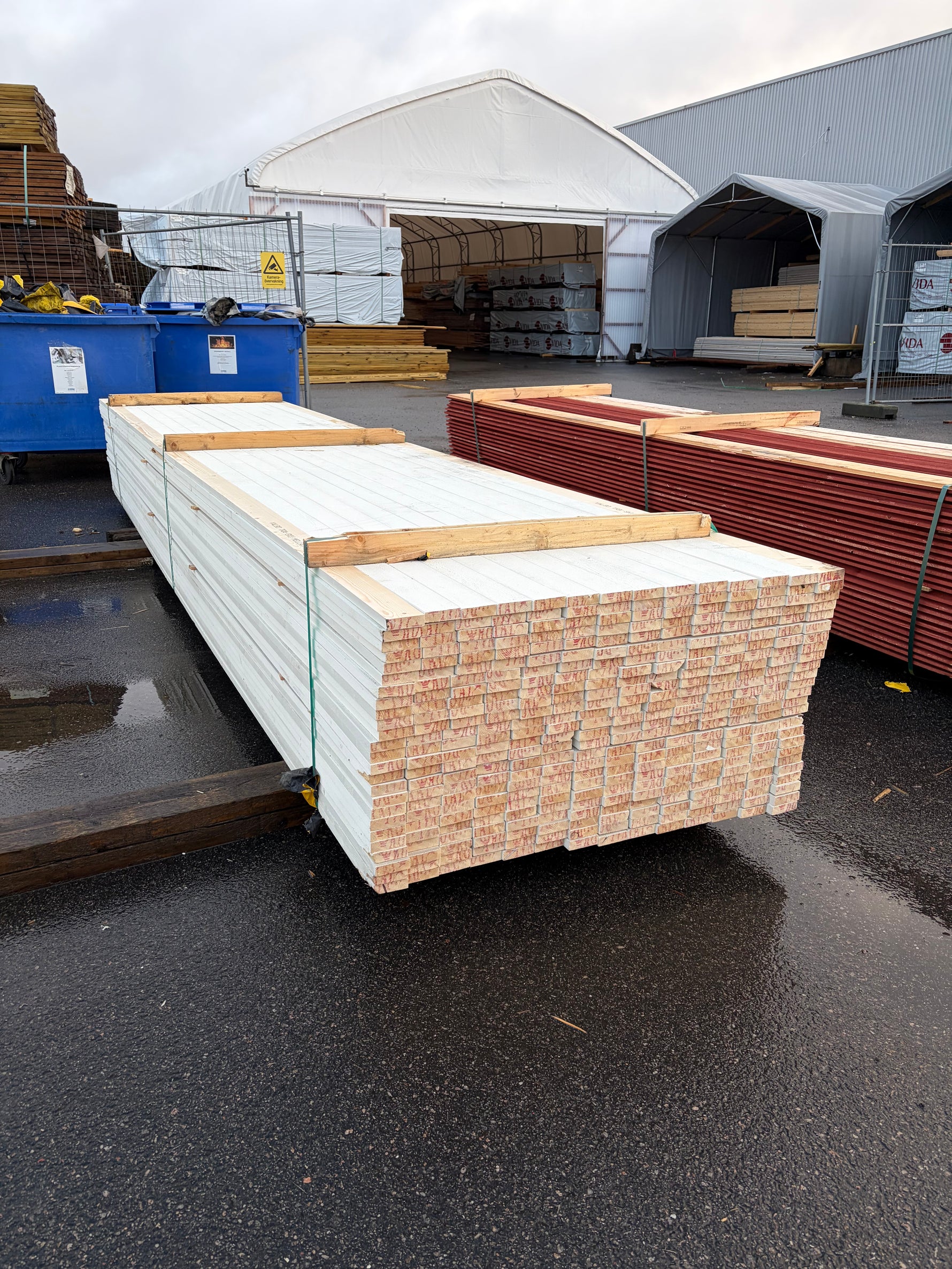 Paket Råplan Klyvsida Mellanstruken 22x70mm, 350st 4.80m - Spirec