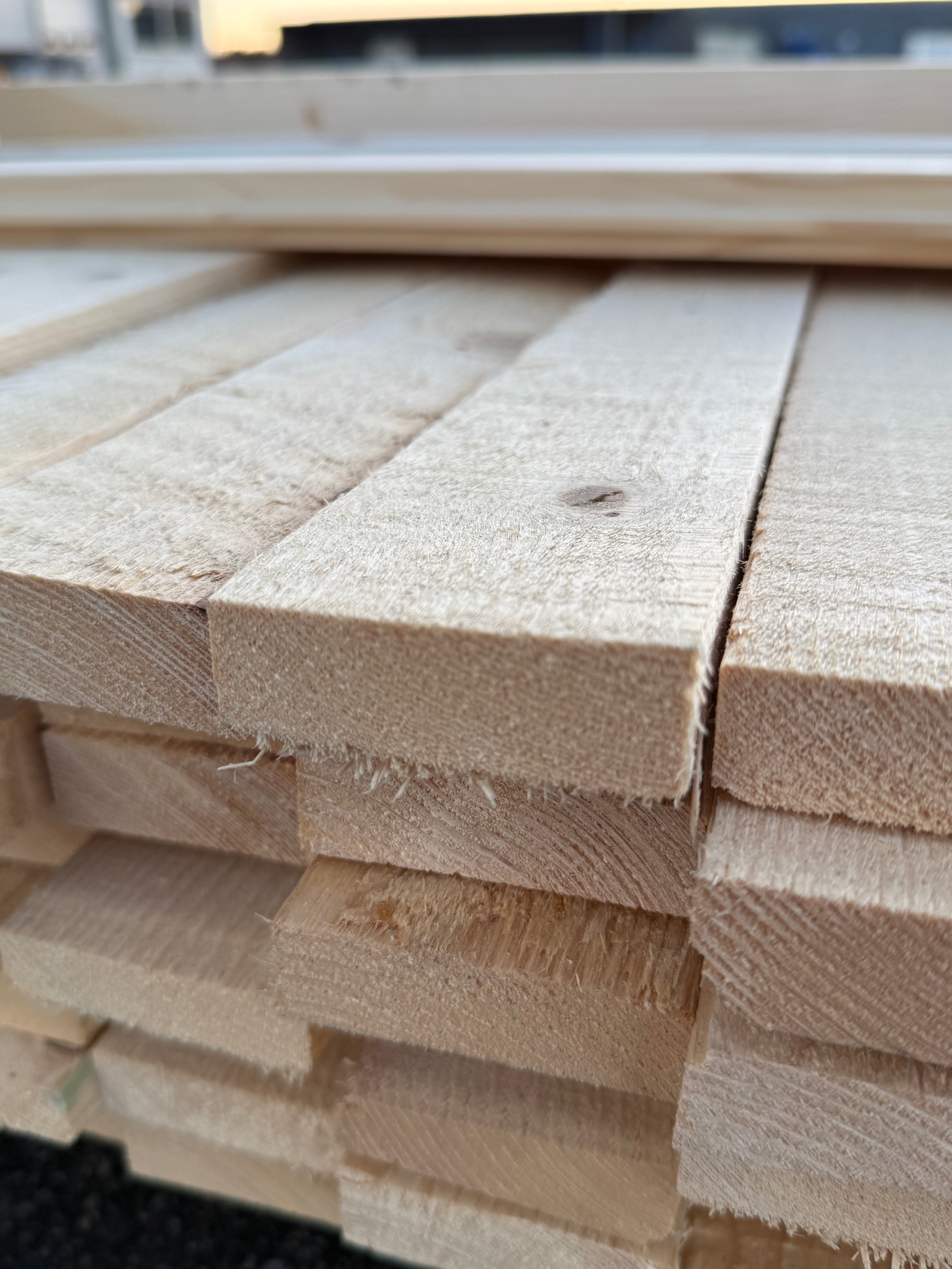 Paket Brädor 19x63mm – 110 st (4,80 m, gran, ohyvlad/råsågad)