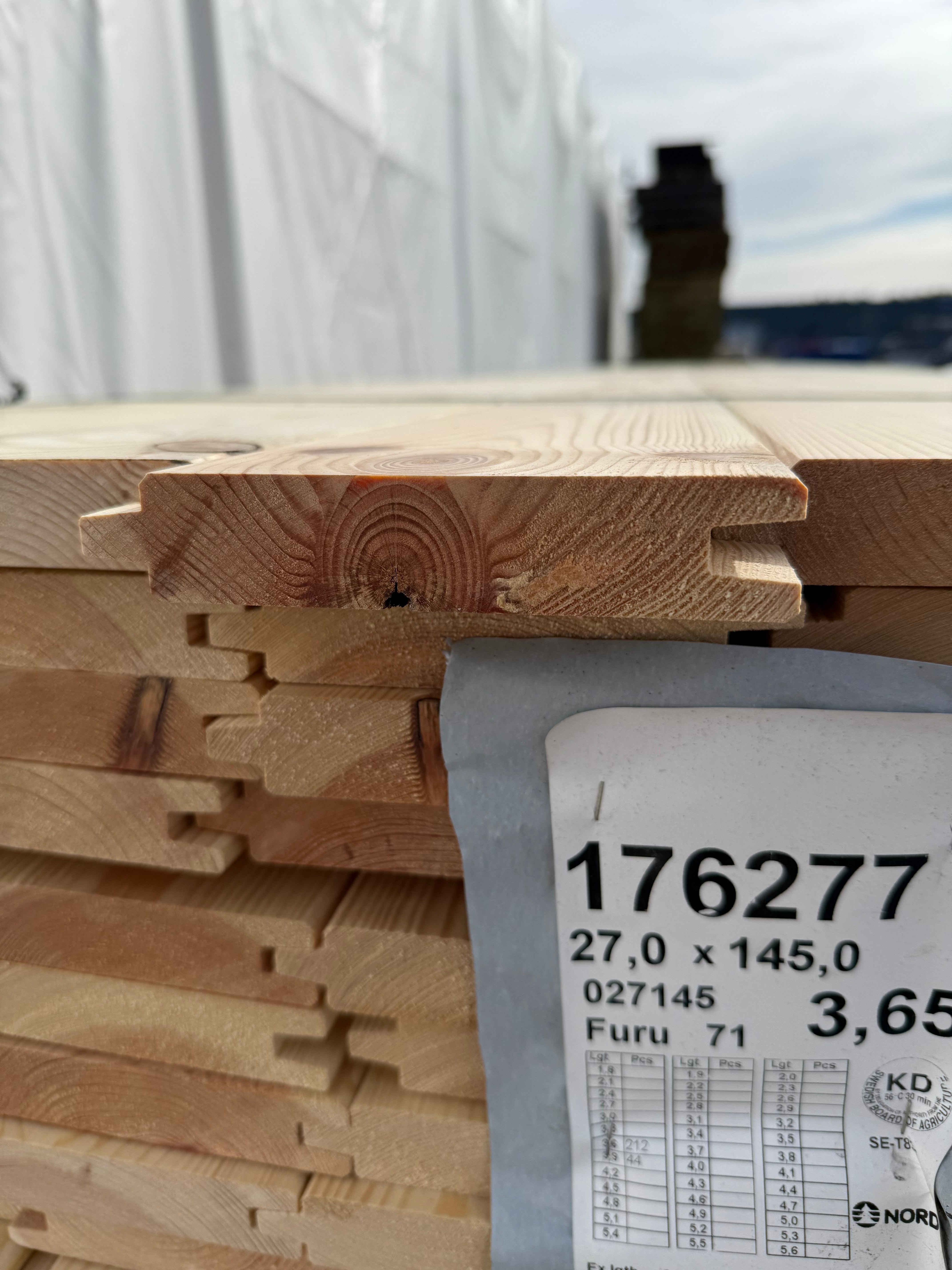Paket Spontad Panel Hyvlad 27x145mm- Obehandlad