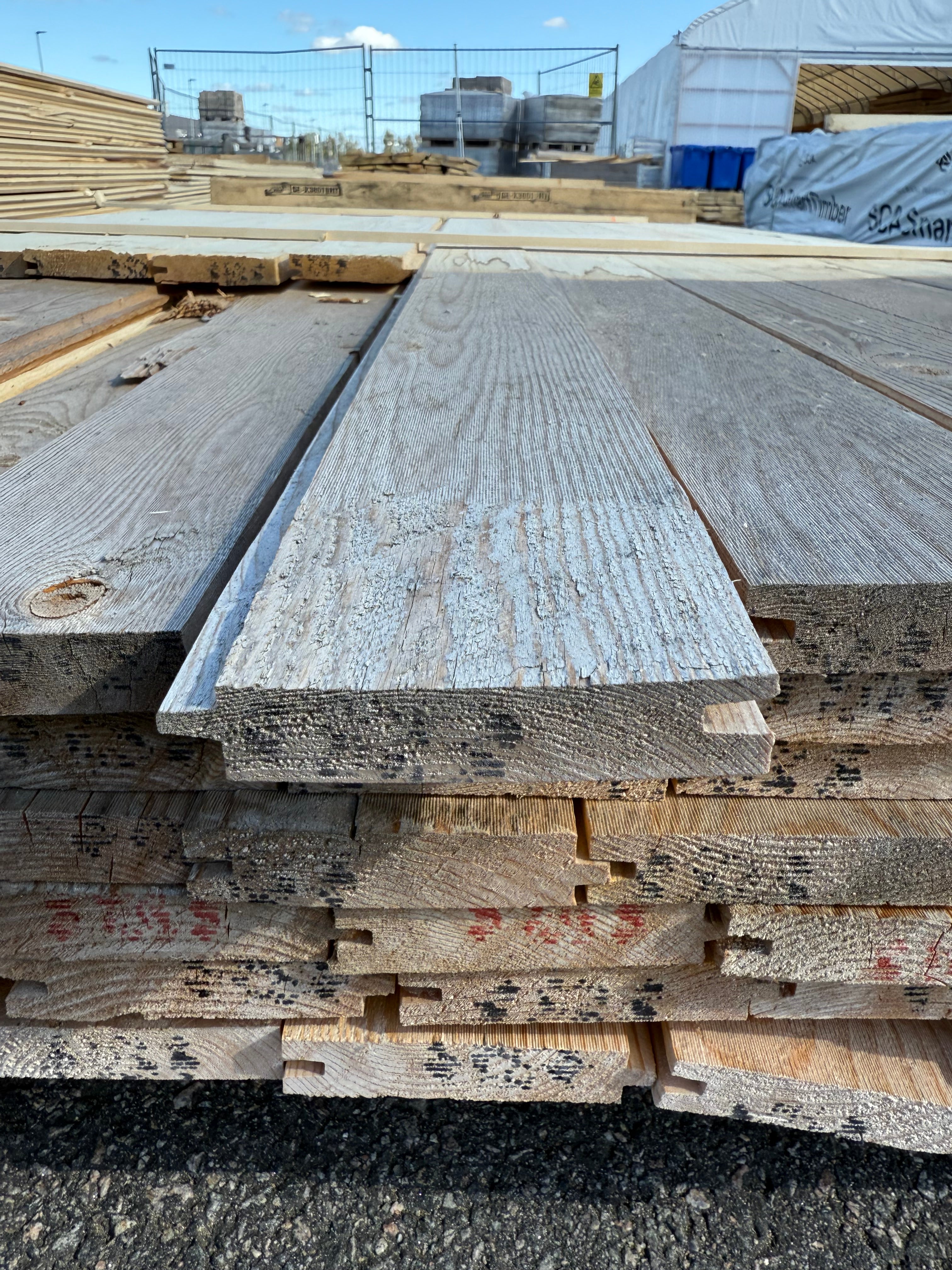 Paket Råspont 20x100mm 77st 3.60–4.20m – Andra sortering