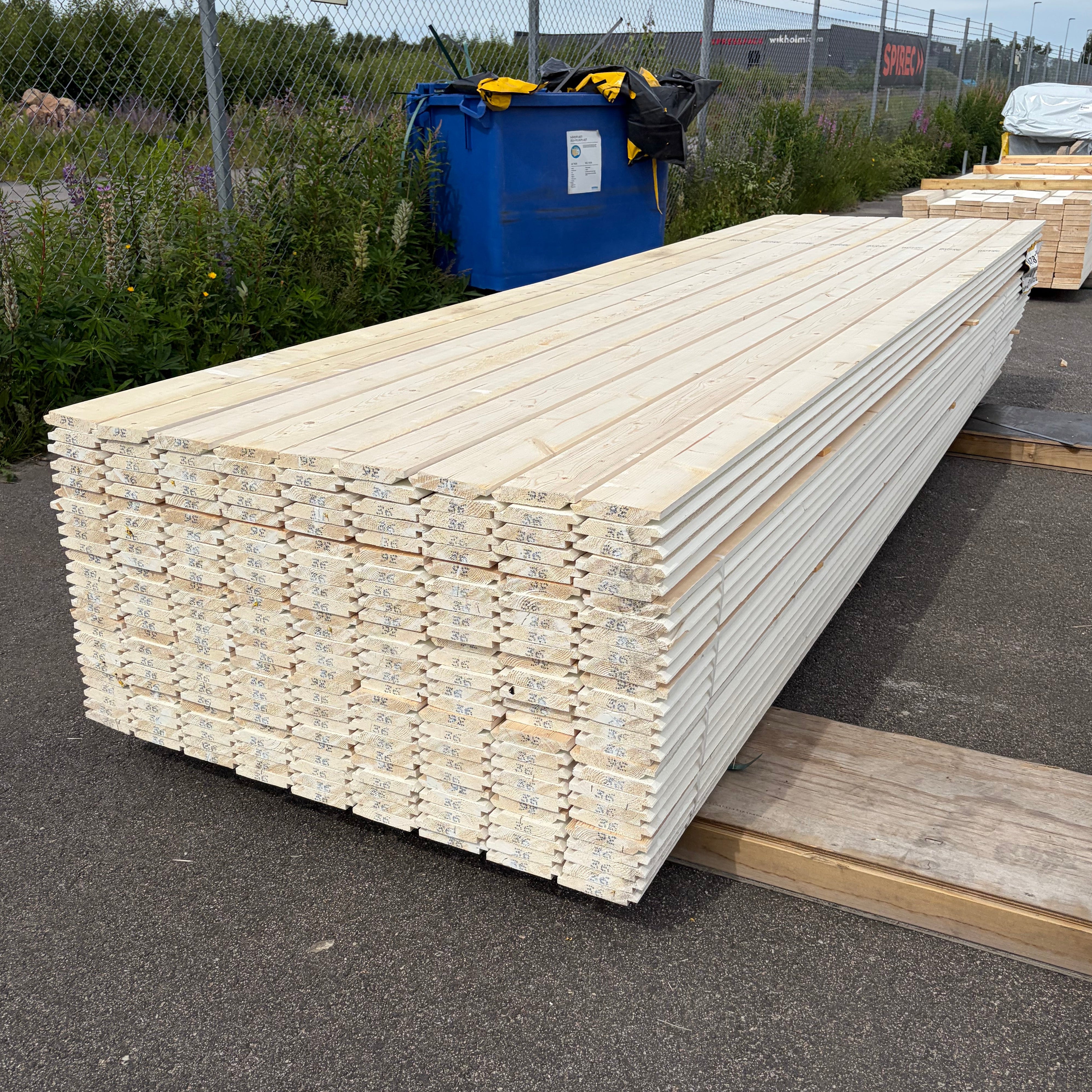 Paket Ytterpanel Dubbelfas Halvspont 22x120mm, 225st 3.60m Mellanstruken&nbsp;