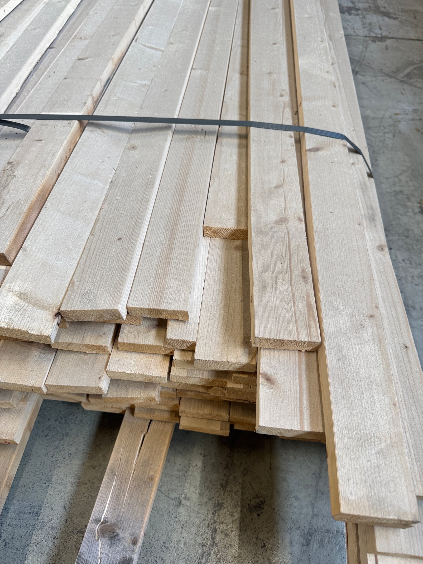 Paket Finsågad Panel 22x70mm – ca 130 st B-sortering