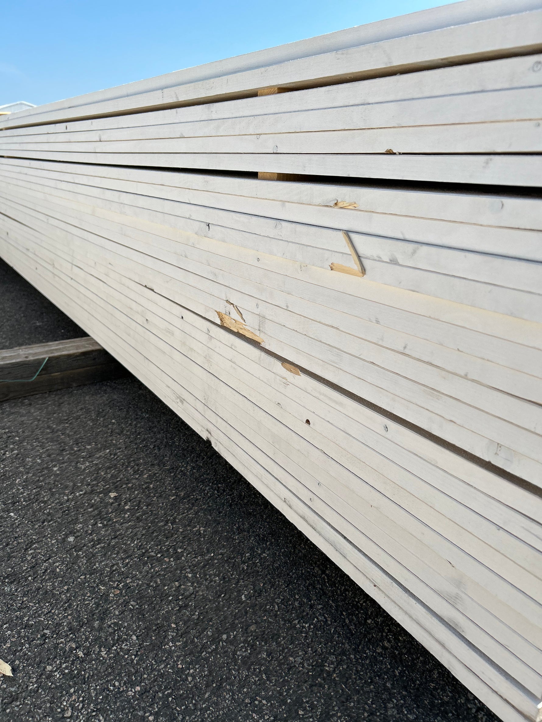 Paket Finsågade Brädor 22x170mm 4.80m 156st Mellanstruken