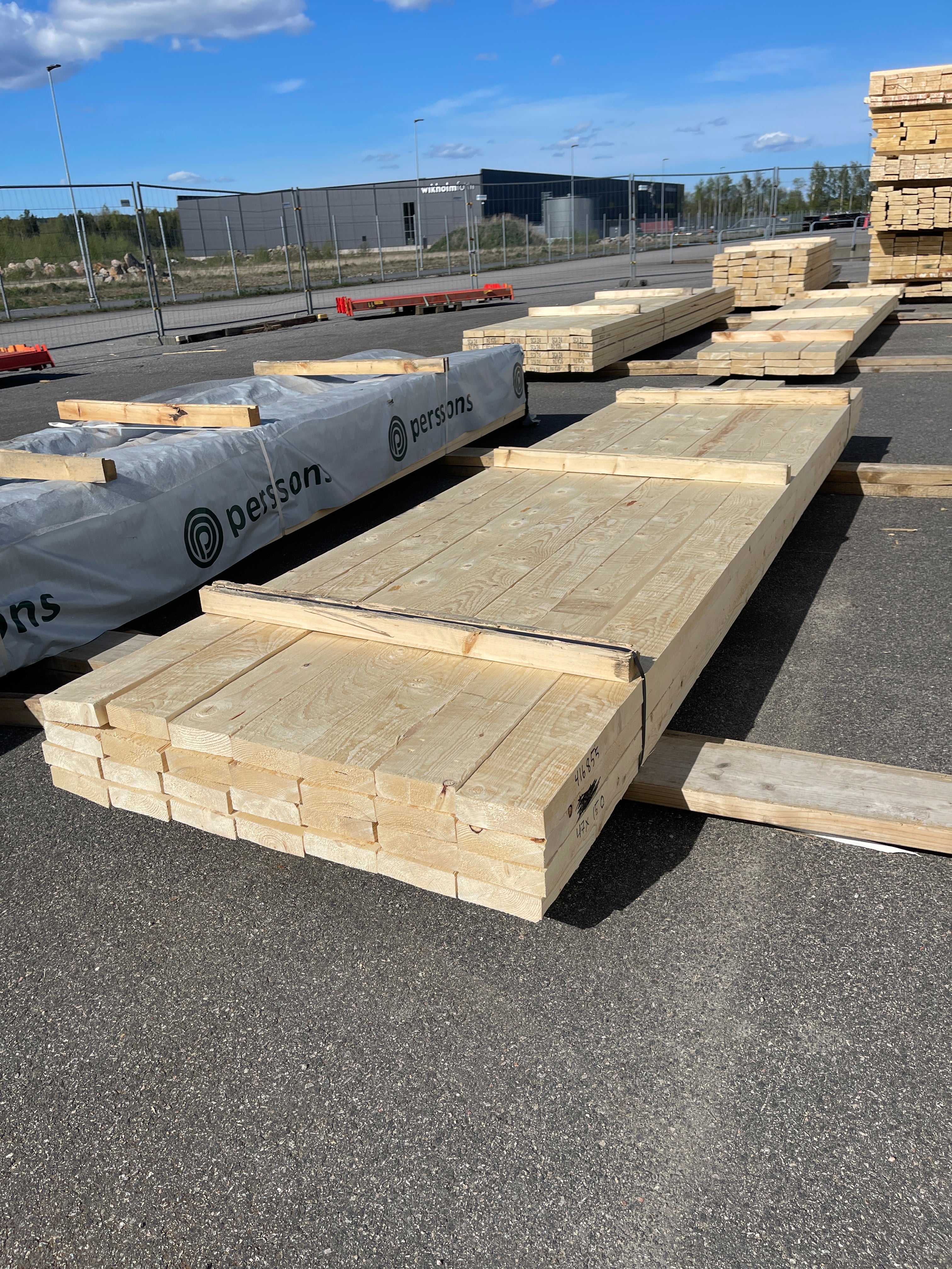 Paket Reglar Ohyvlade 47x150 mm – 3,90 m (26 st) + 4,50 m (2 st)
