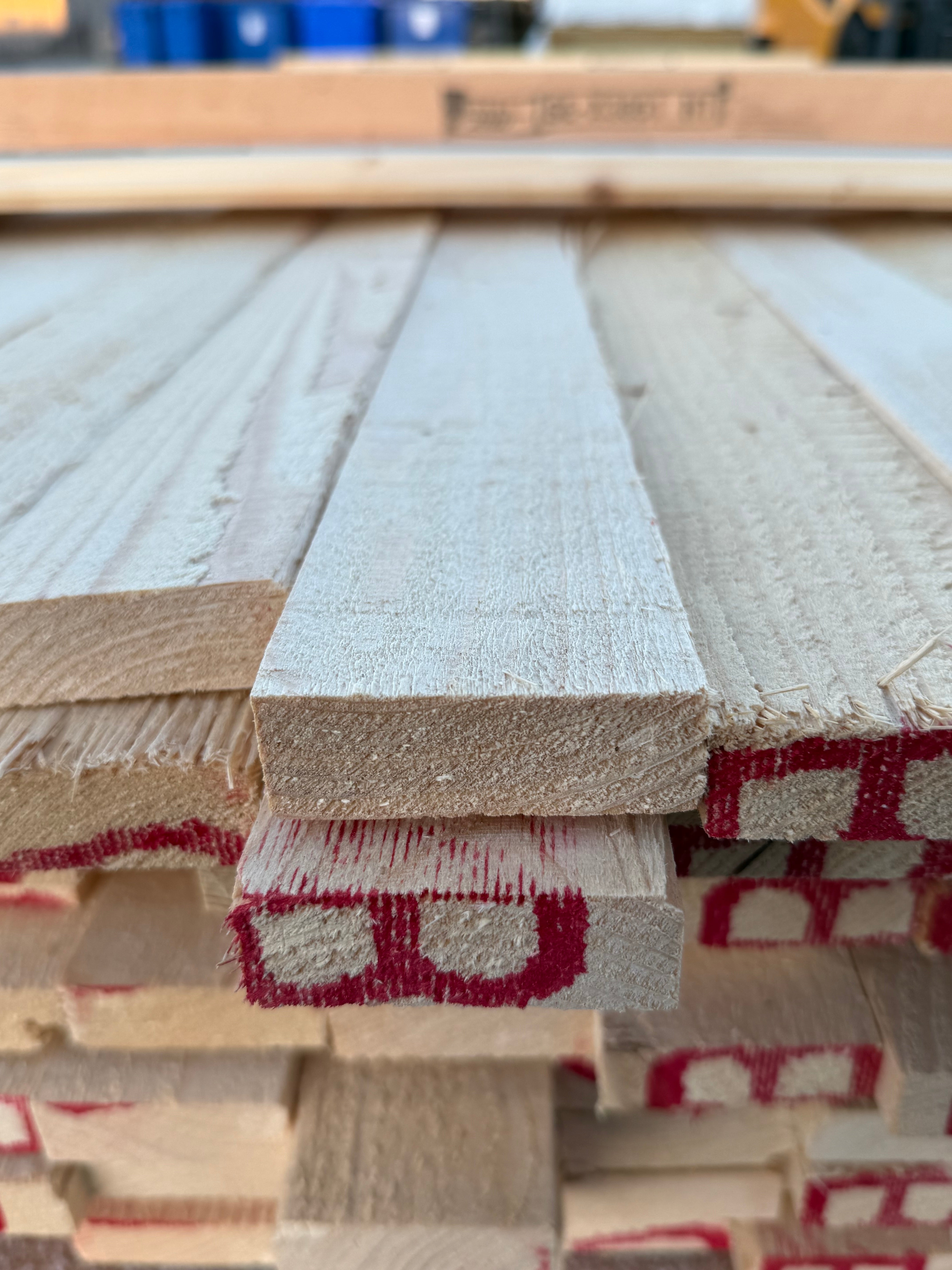 Paket Brädor 19x63mm – 154 st (4,50 m, gran, ohyvlad/råsågad)