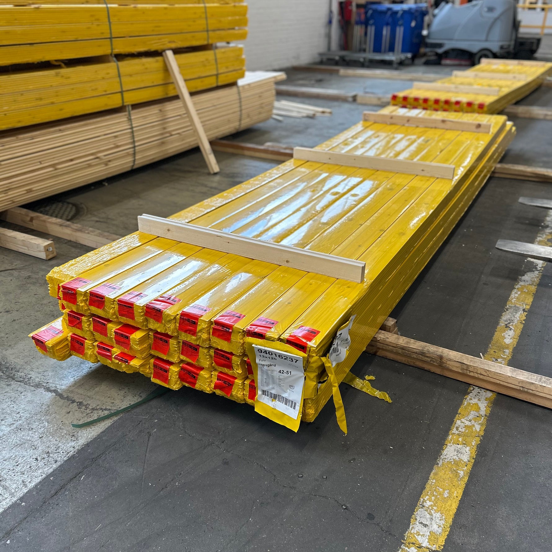 Paket Herrgårdspanel 13x120mm Furu, 99,70kvm 4,18–4,78m (Sekunda)