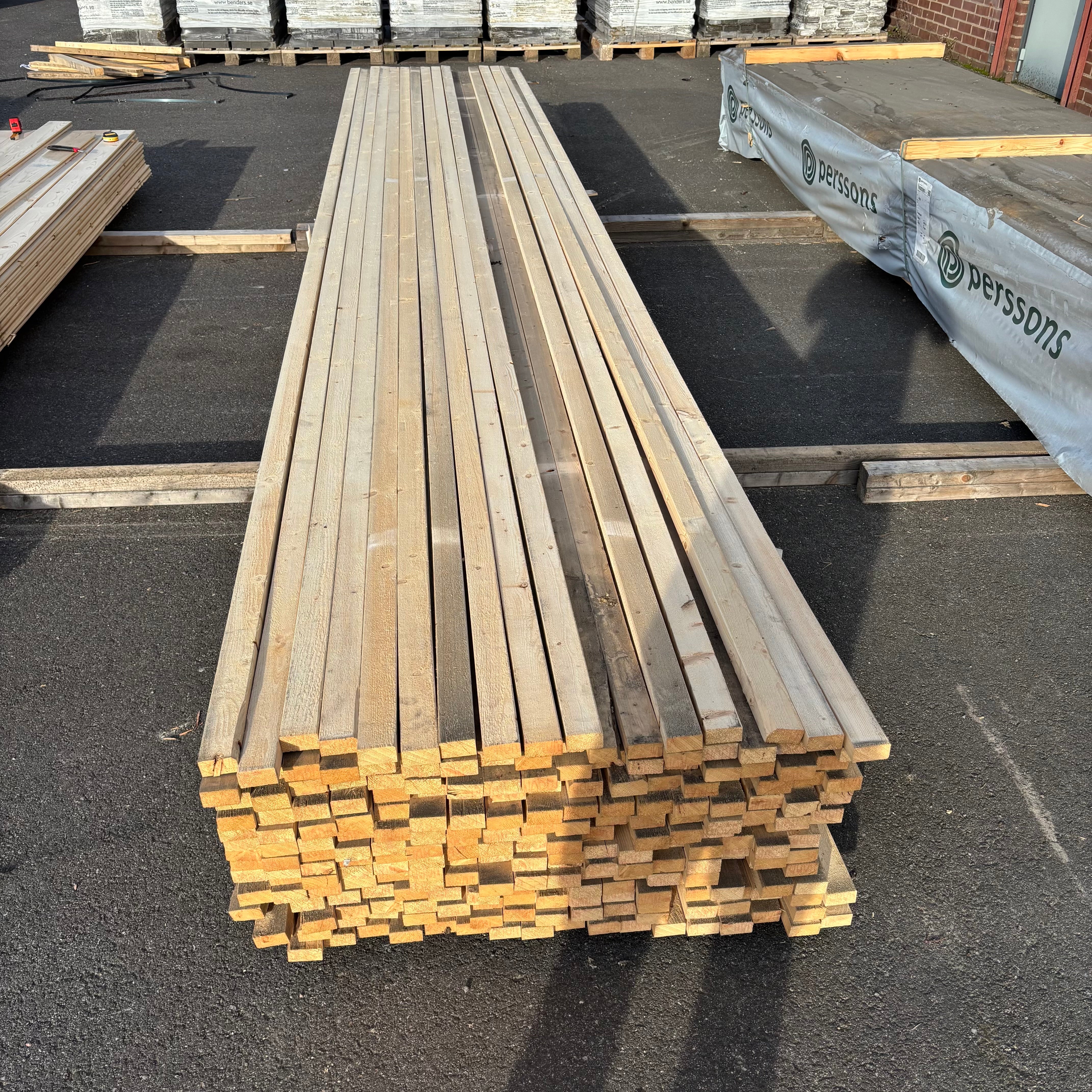 Paket Panel 28x51mm Gran – 236 st 5,40 m
