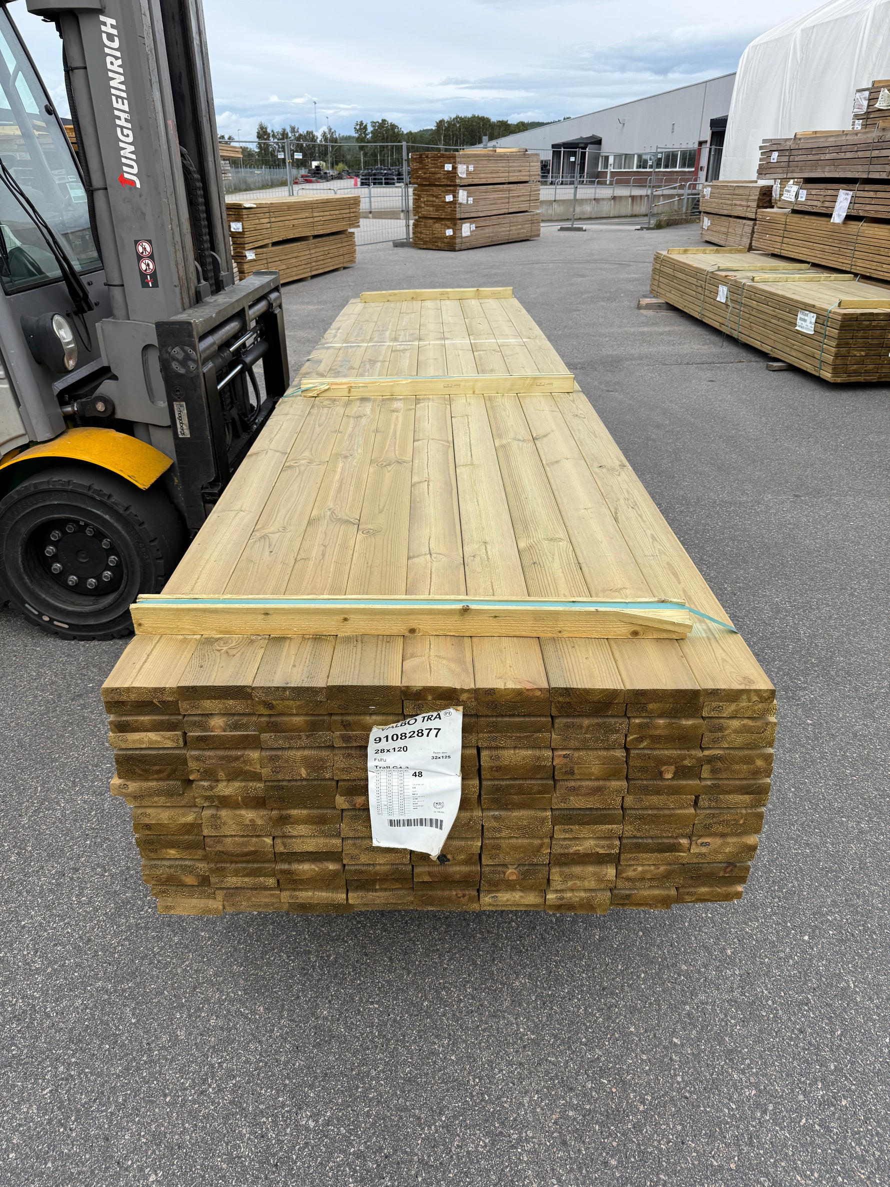 Paket Tryckimpregnerad Trall 28x120 mm – 4,80 m 144st (G4-3)