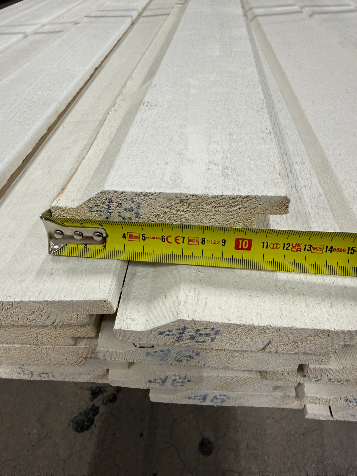 Paket Ytterpanel Enkelfasspont 22×120 mm – 4,80 m – 43st Grundmålad