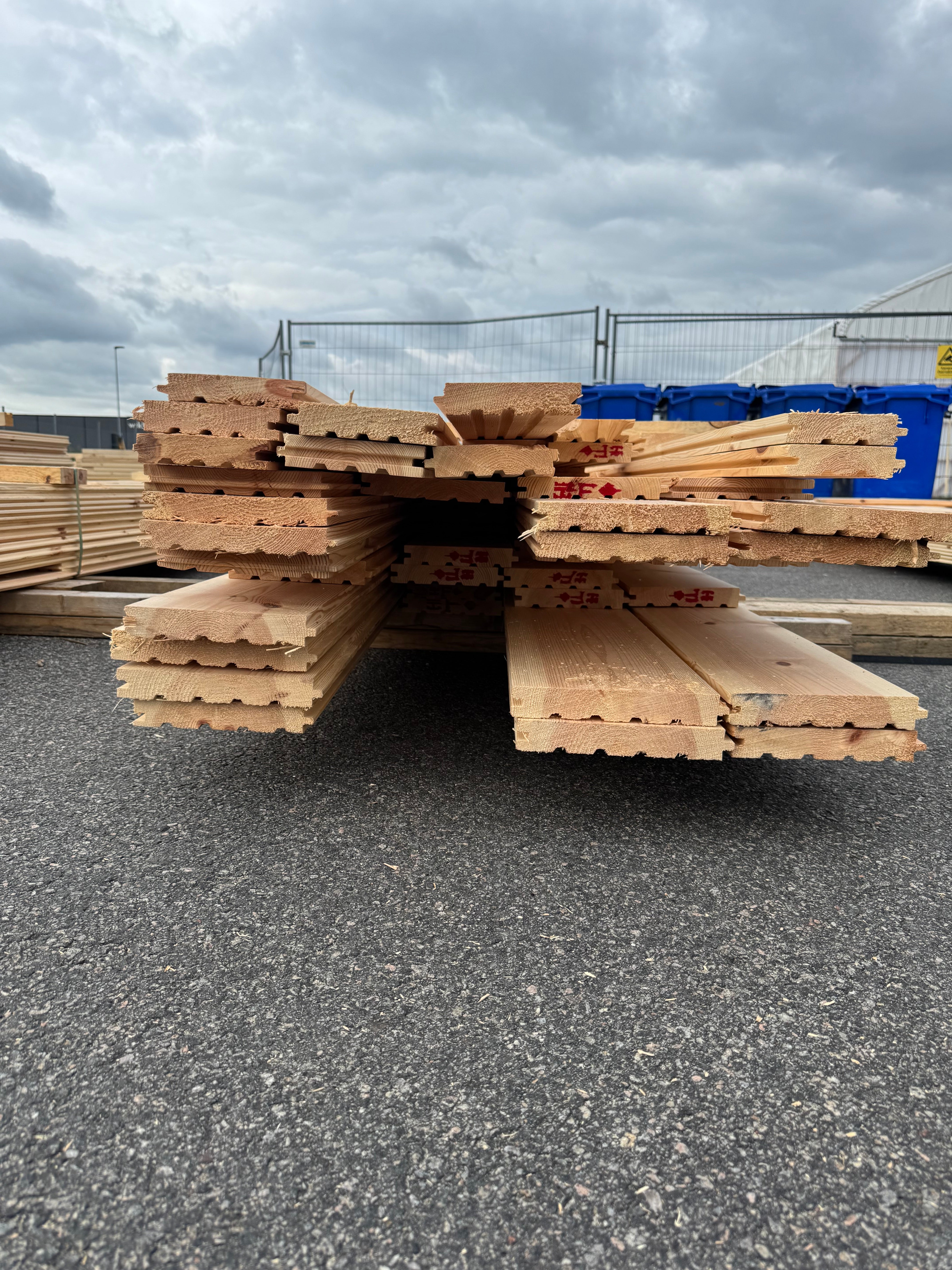 Paket Golv – Blandade Dimensioner (50 st / 3,0–4,2 m)
