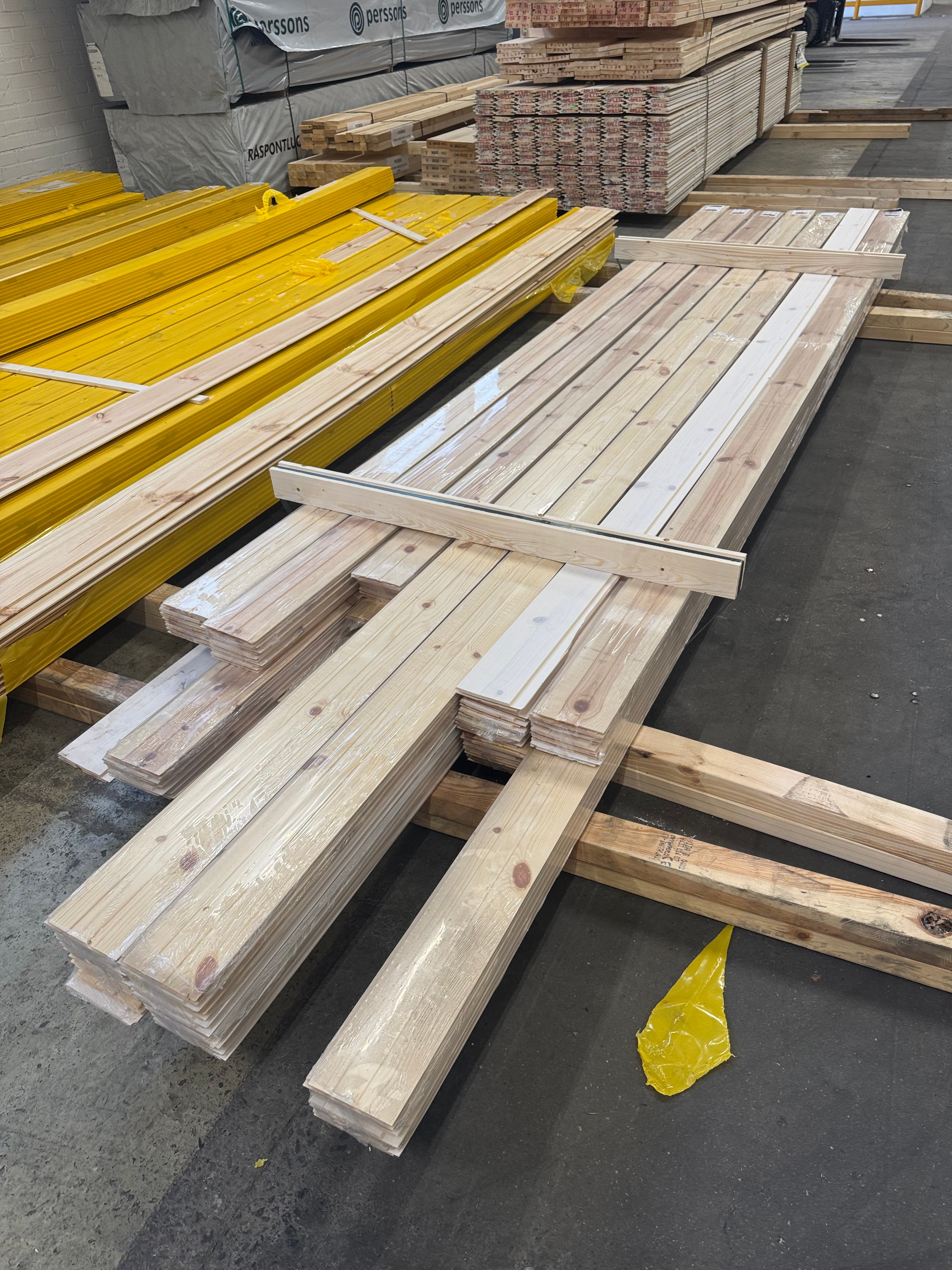 Paket Innerpanel Spårpanel 13x120mm – Skadat (Vitlaserad Ekonomi)