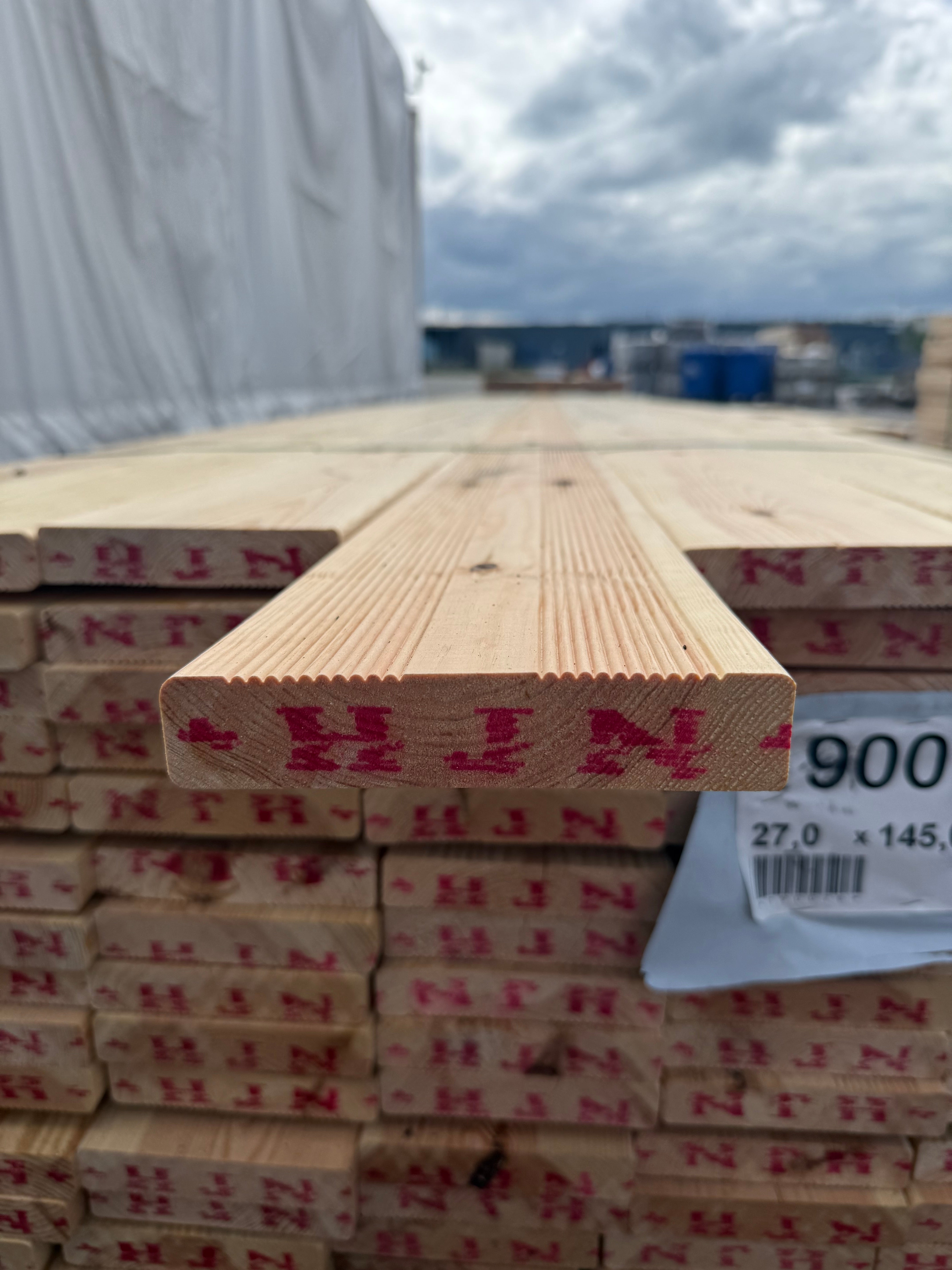 Paket rillad Trall 27x145mm- 3.60m 196st Furu