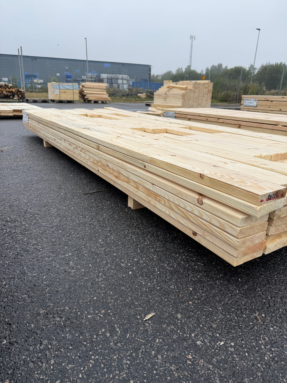 Paket Obehandlad Rillad Trall 28x120mm 3,00m 60st (Andra Sortering)