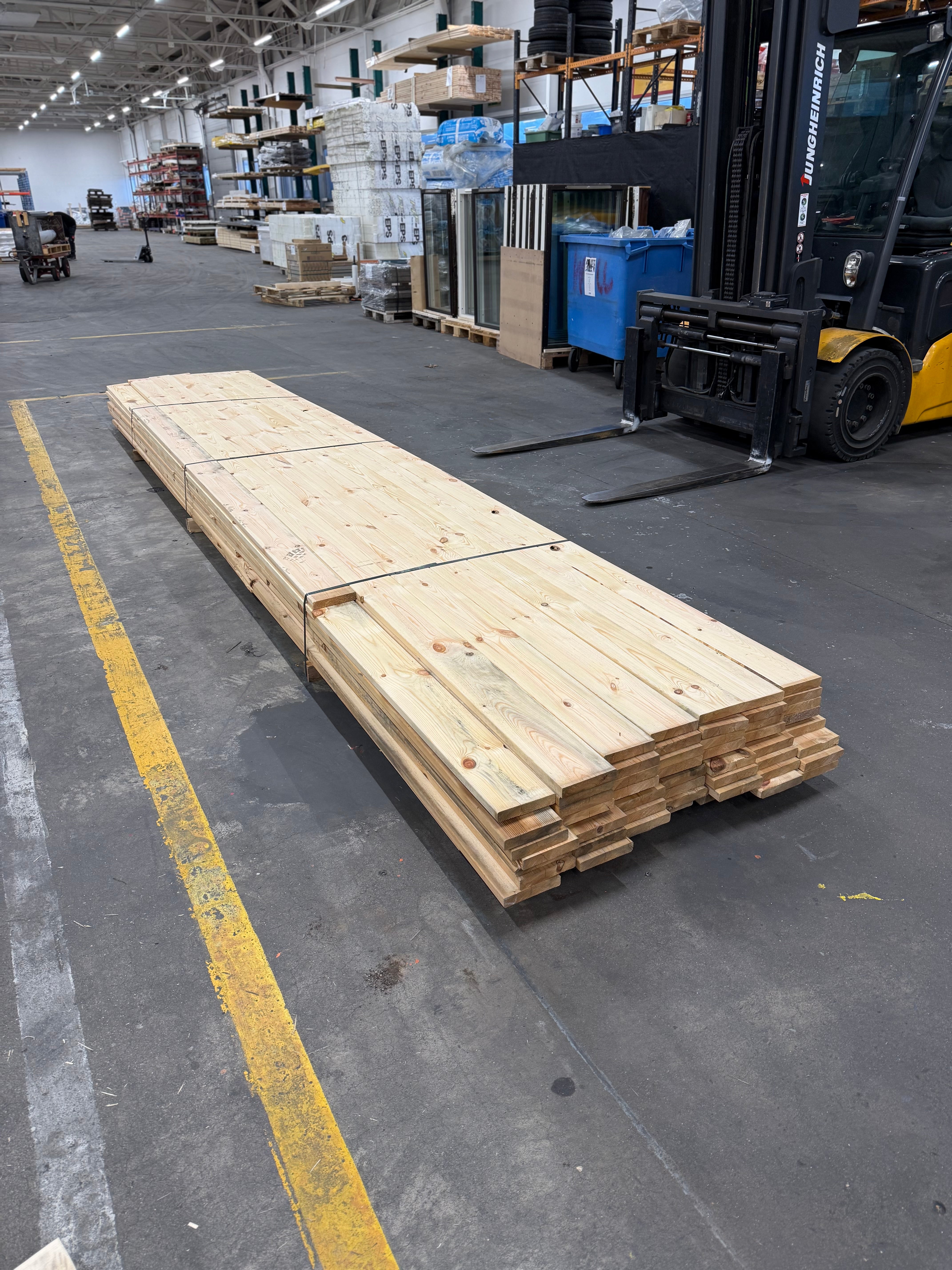 Paket Hyvlade Rillade Brädor 27x145mm (Furu) B- sortering