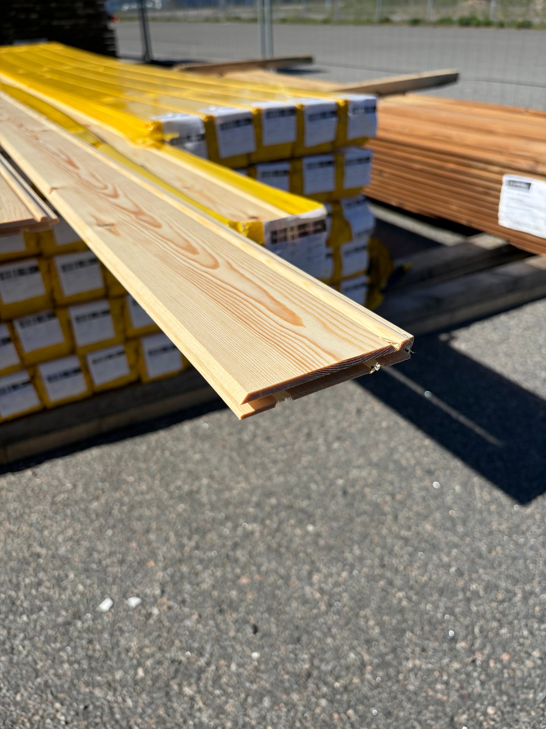 Pärlspont 12x95mm Sekunda Furu 3,60m– Säljes per paket