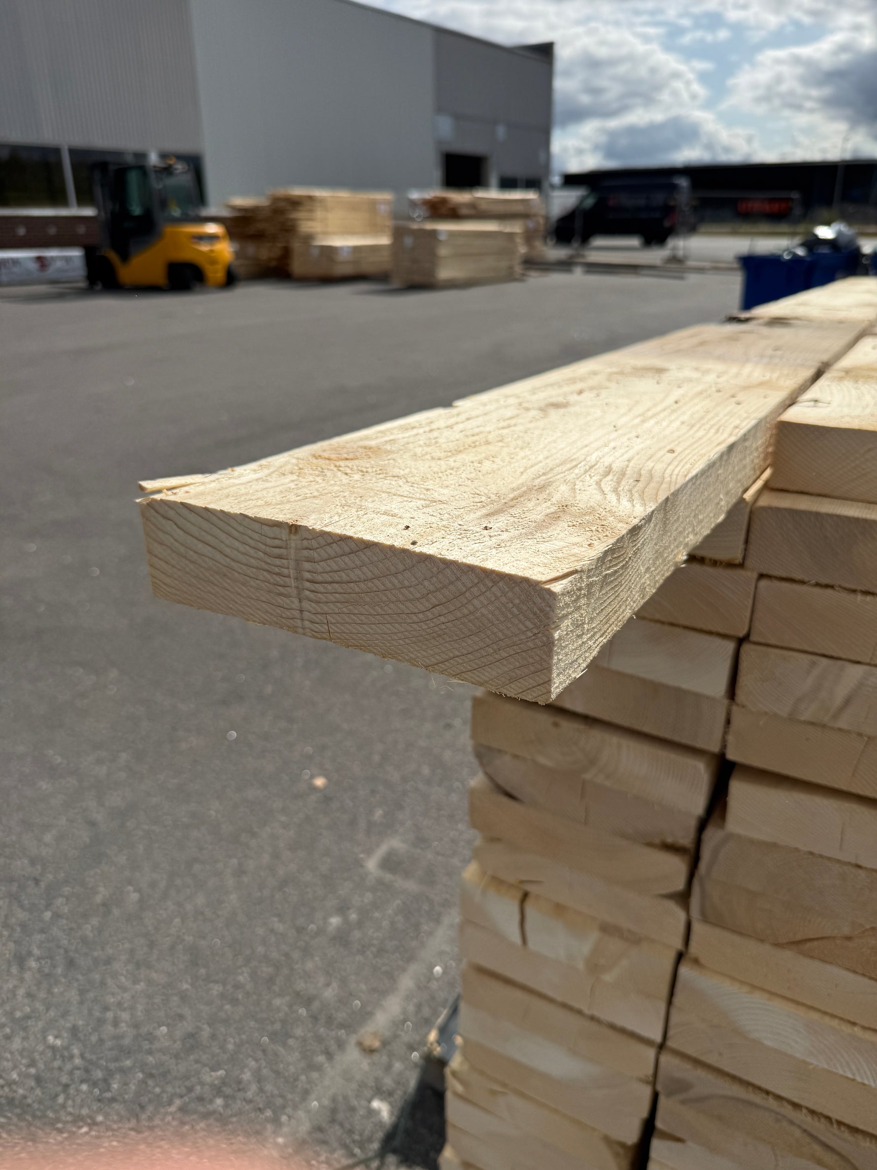 Paket Ohyvlade Reglar 47x200mm- 120st (3.0-3.90m)