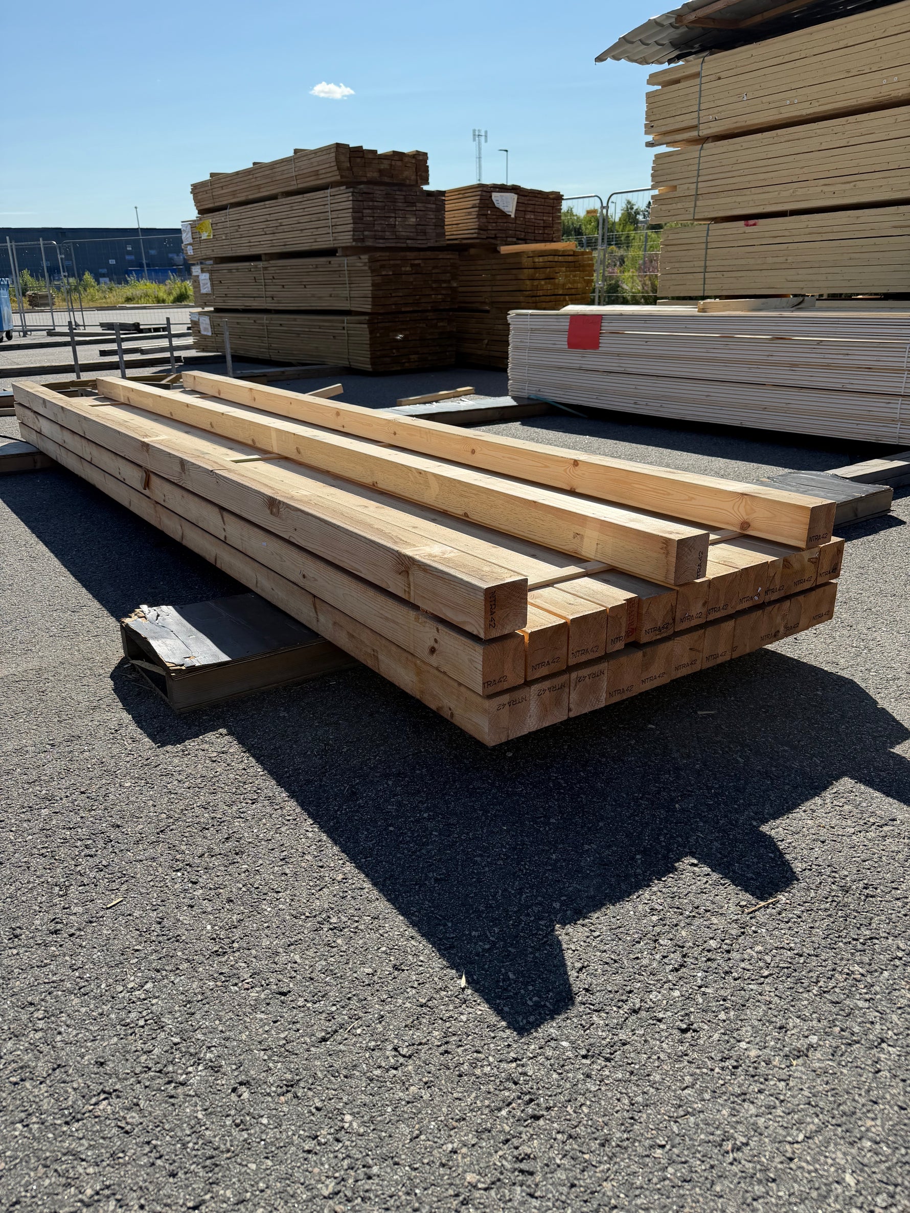 Paket Stolpar 92x92mm 4.18m, 25 st Limträ