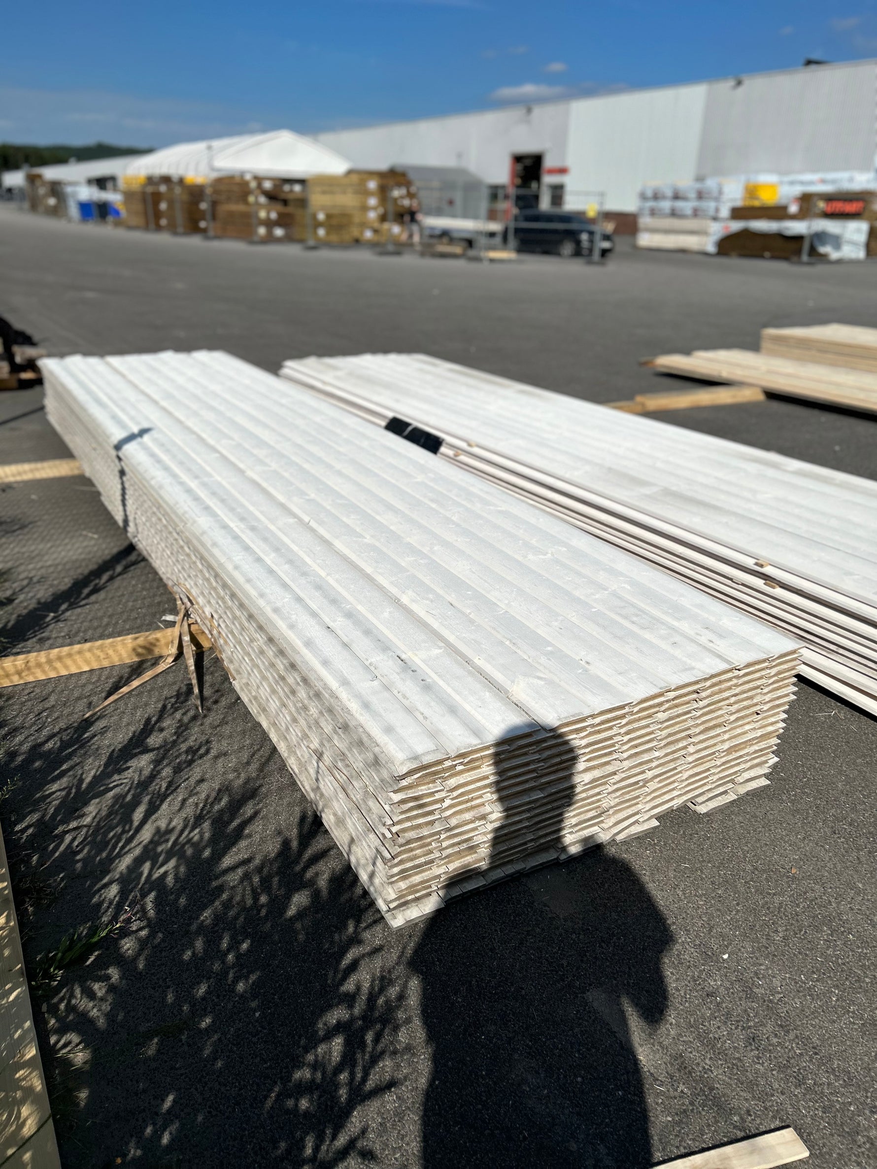 Parti Enkelfas Fals Ändspont 22x120mm, 260st 4.80m- Mellanstruken