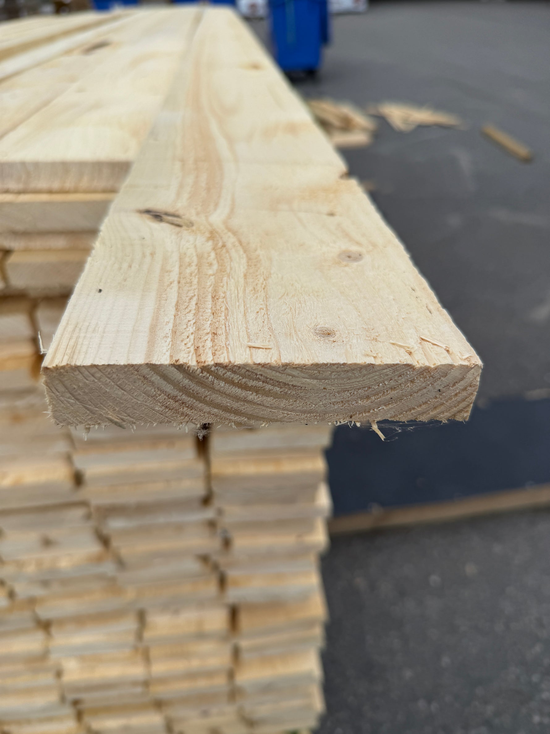 Paket Råsågade Brädor 22×125 mm – 411 st (2,40-3,90m)