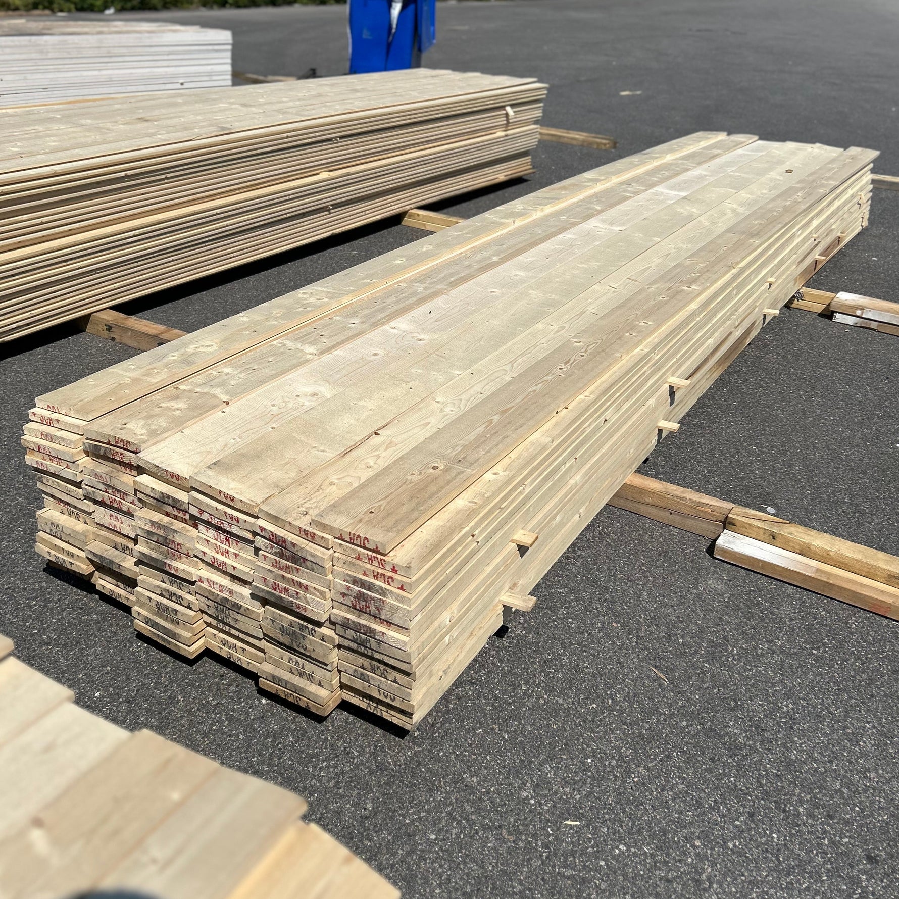 Paket Finsågade Brädor 22x170mm 5.40m 98st Obehandlade (Andra- sortering)