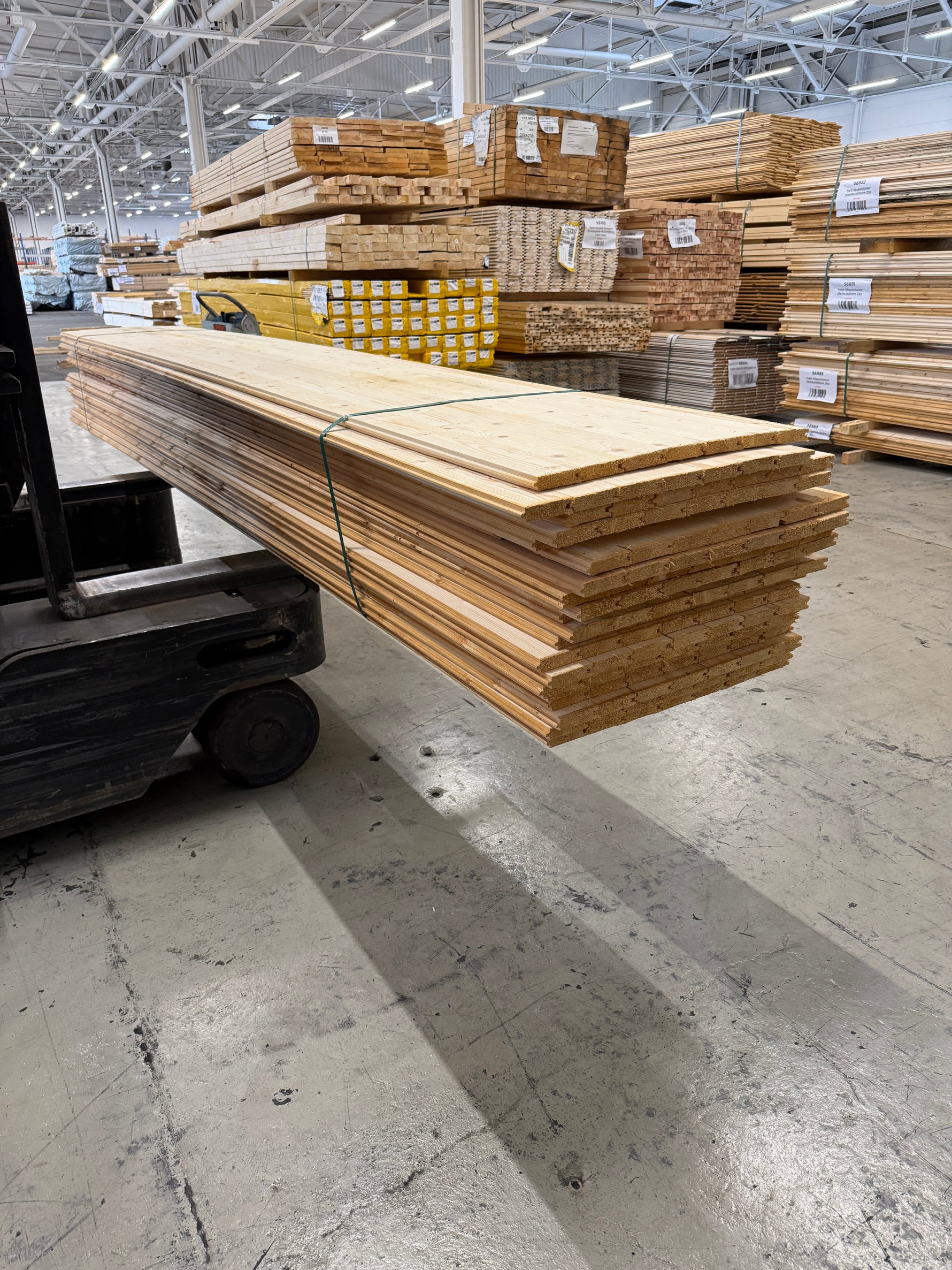 Parti Råspontluckor 20x540x3600mm 20st (Fuktskadad)