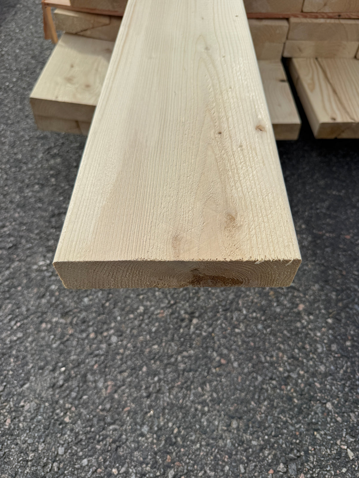 Paket Reglar 45x195mm Gran 5.10-5.40m (mögel/fuktskadat)
