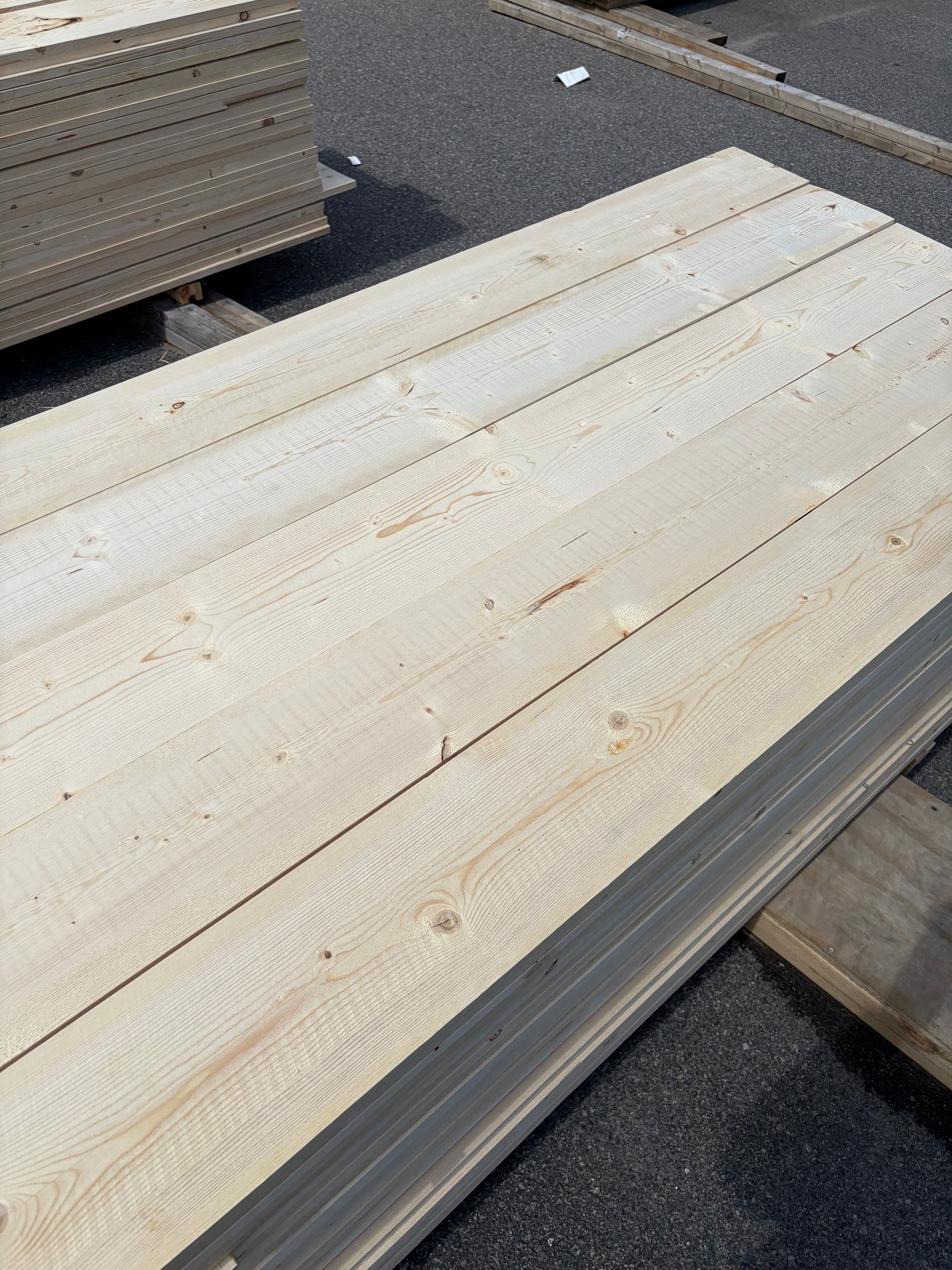 Paket Finsågade Brädor 22x195mm, 130st 5,40m (Andra sortering)