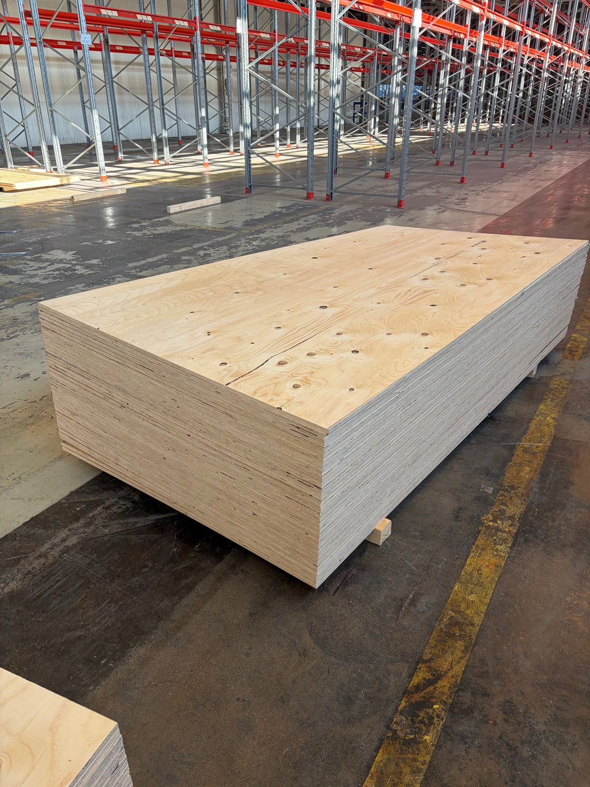 Paket Konstruktionsplywood 12×1200×2400 mm – 40 st