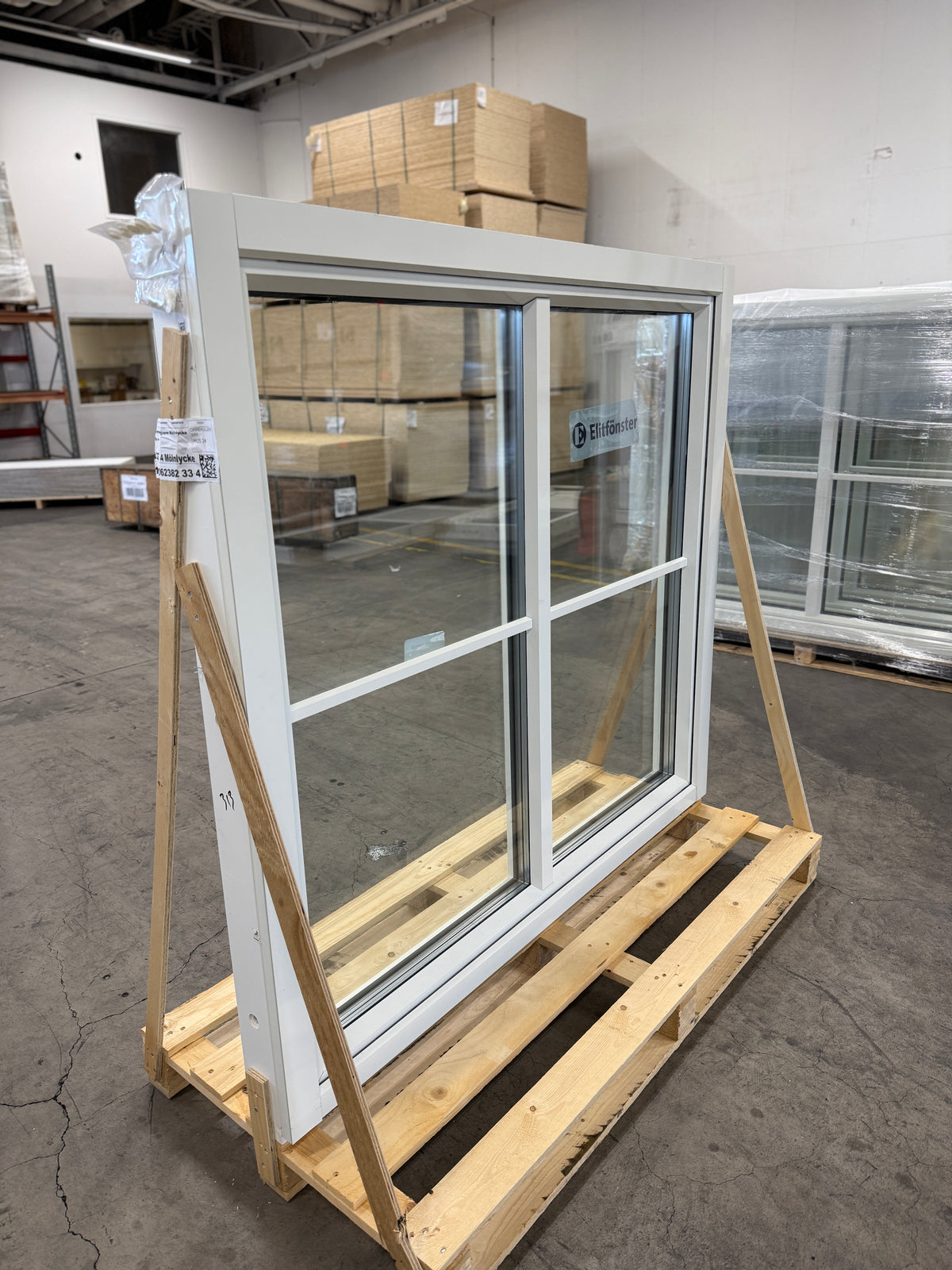 Fönster 158x148 cm – 3-glas, vitt inåtgående