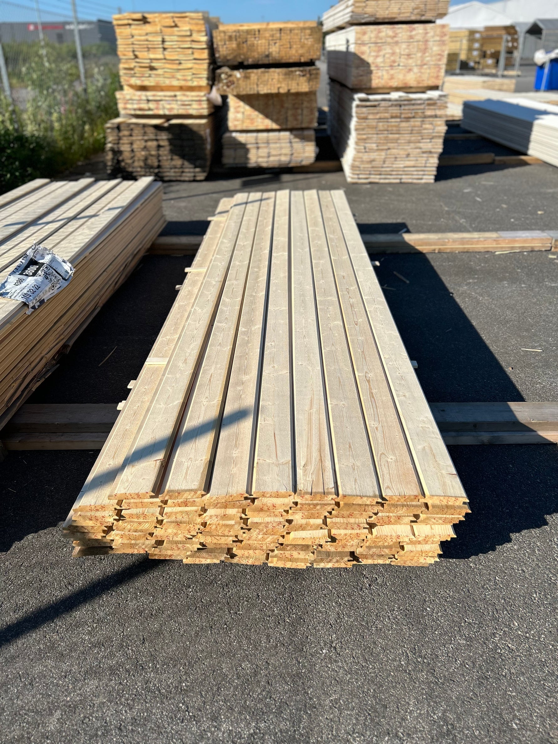 Paket Ytterpanel Dubbelfas Fals 22x120mm, 80st 3.60m- Väderbitet