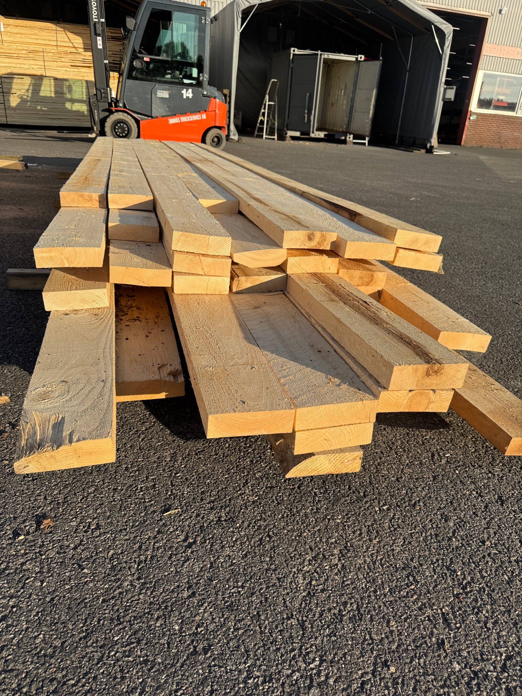 Paket Ohyvlade Reglar 50x150mm (4,20-5,40m) 42st Gran