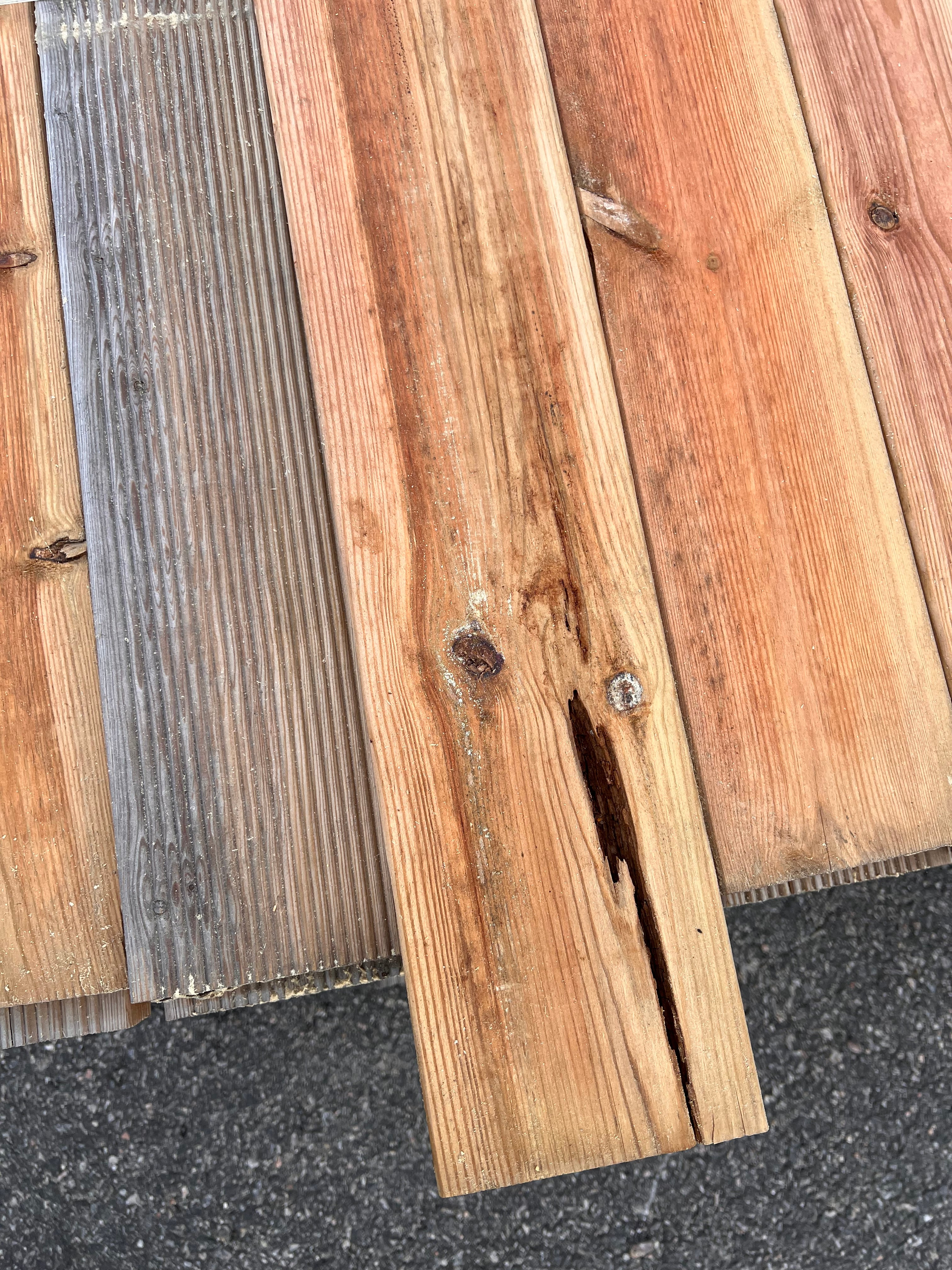 Paket Rillad Trall 28x120mm, 74st 3,30m (Brunimpregnerad)