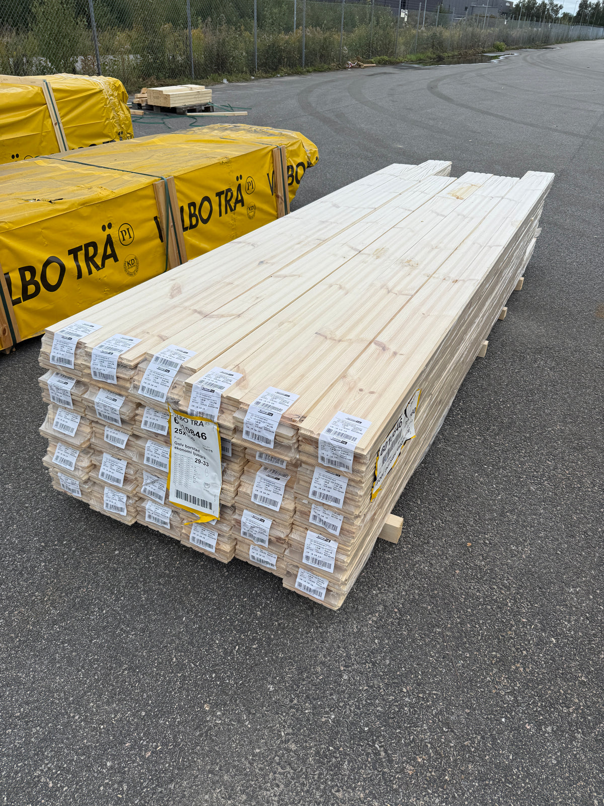 Parti Furugolv Borstad Ljusgrå Ekonomi 25x160 mm – 56,64 m²
