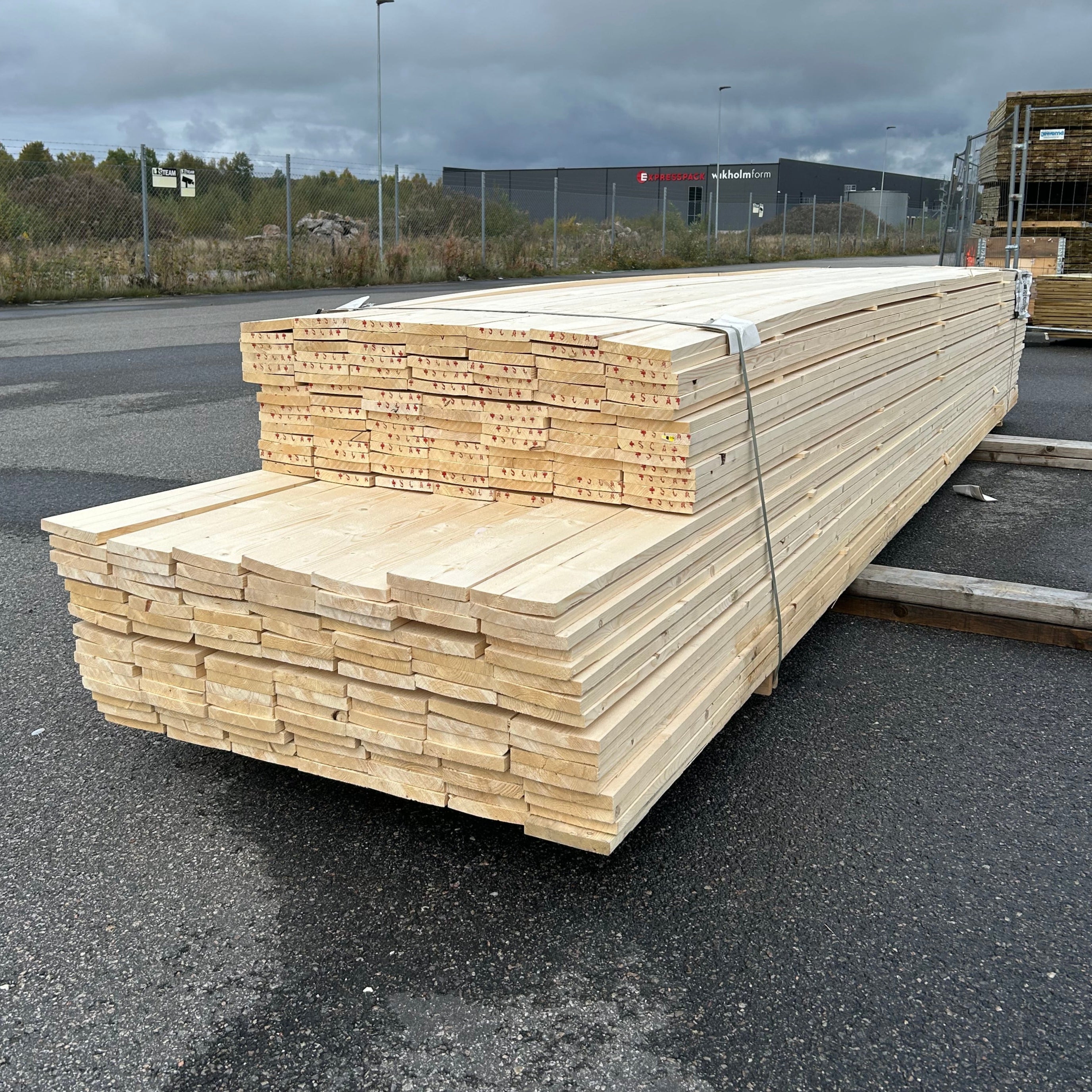 Paket Ytterpanelbräda 22x145mm 209st 4.80–5.40m (B-Sortering)