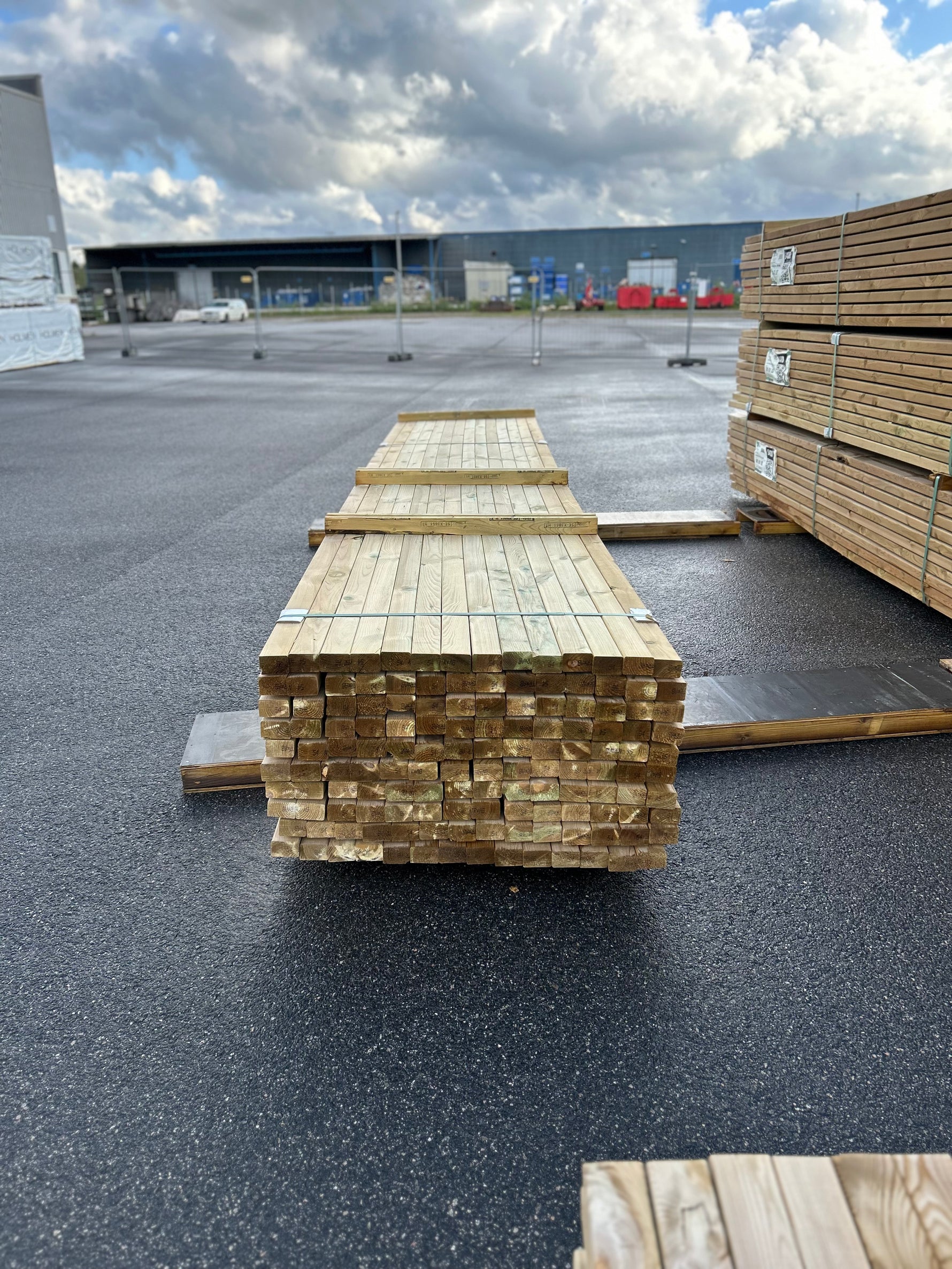 Paket Tryckimpregnerade Reglar 45x70mm, 140st 5.40m