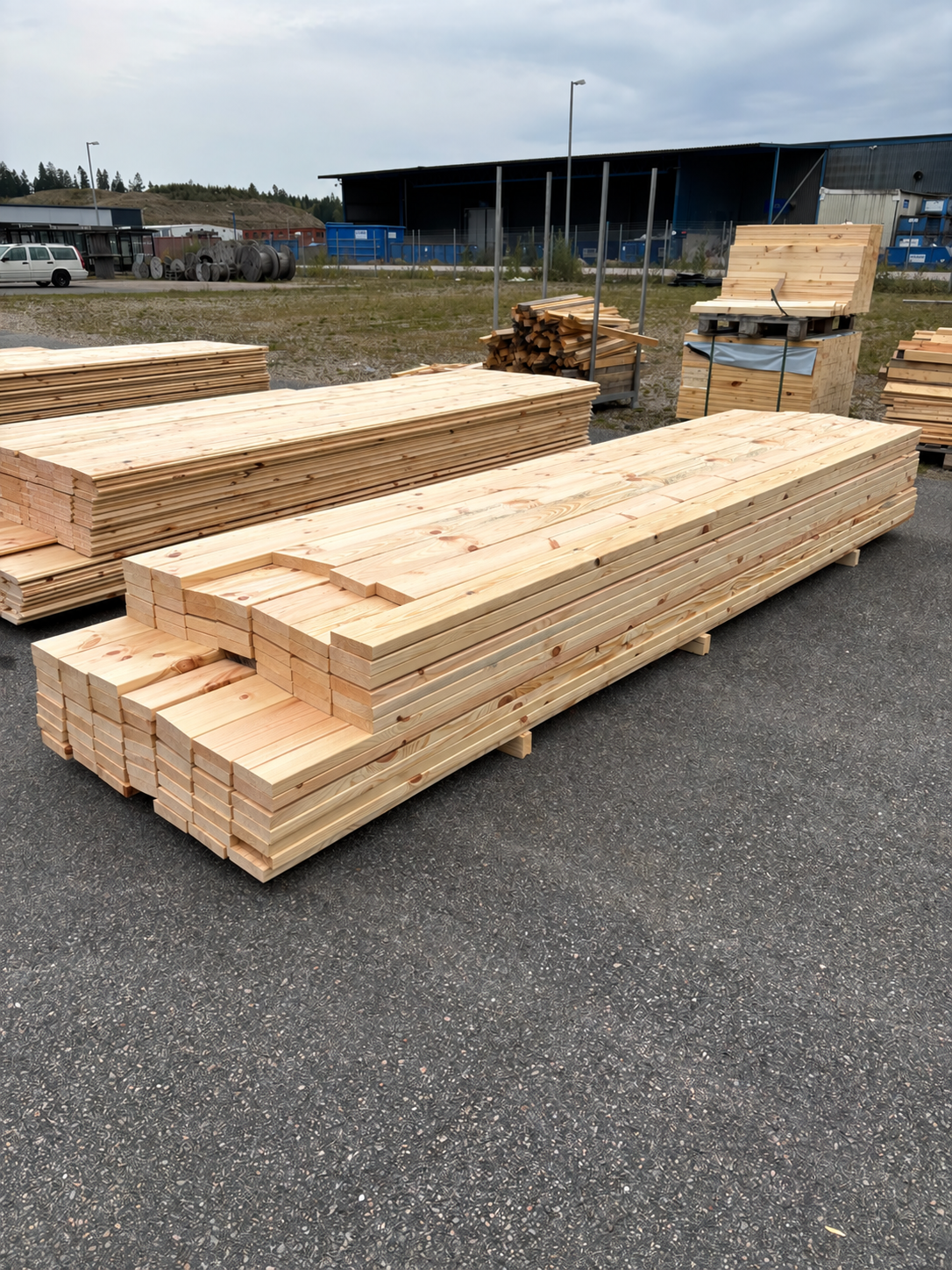 Paket Hyvlade Furu Reglar 36x148mm 3,60–4,20m – 91st (Andra sortering)