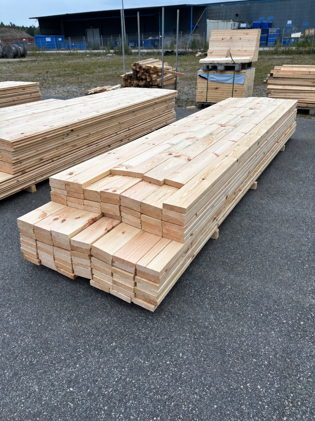 Paket Hyvlade Furu Reglar 36x148mm 3,60–4,20m – 91st (Andra sortering)
