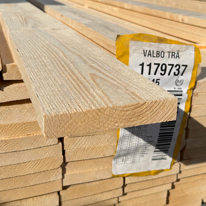 Paket Finsågade Brädor 28x145mm 4,50m 99st