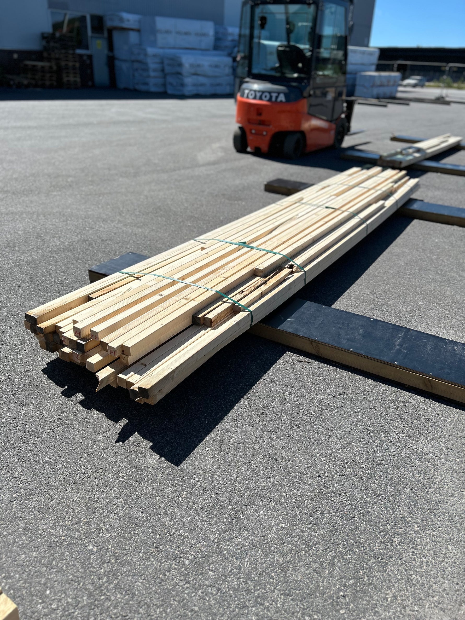 Paket Utsorterade Reglar 45x45 mm – 53 st (1,80–4,80 m, Gran)