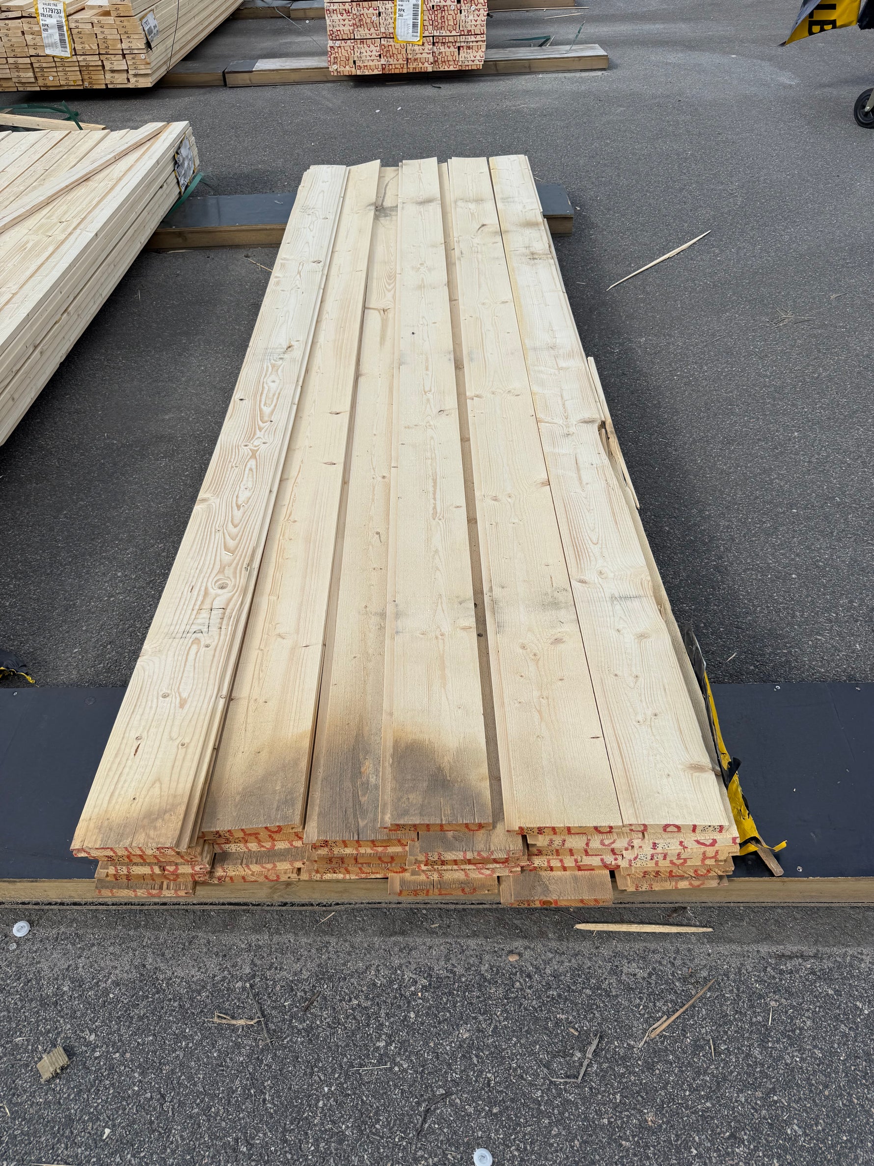 Paket Ytterpanel Spårpanel 22x170mm, 34st 3,30m (Revor)