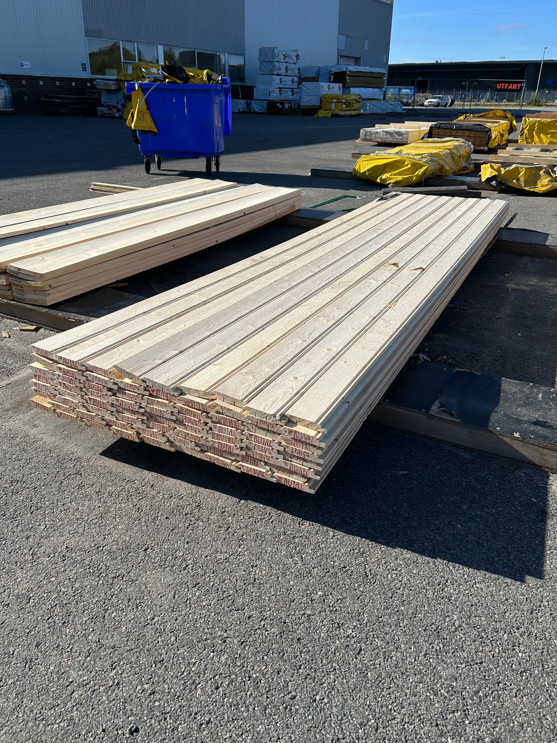 Parti Pärlfals 22x120mm 3,90m 72st Gran- Obehandlad