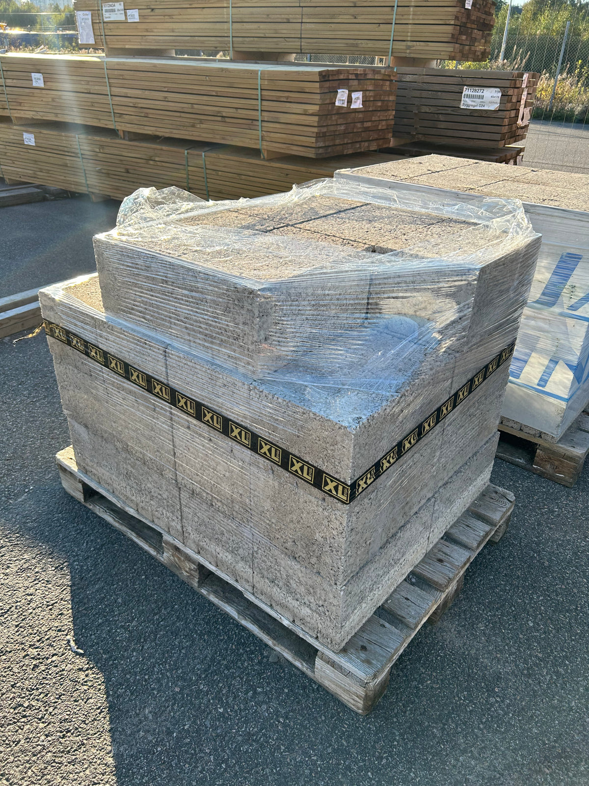 Pall Finja Betong Hålsten 25H 190×250×390 mm – 29 st