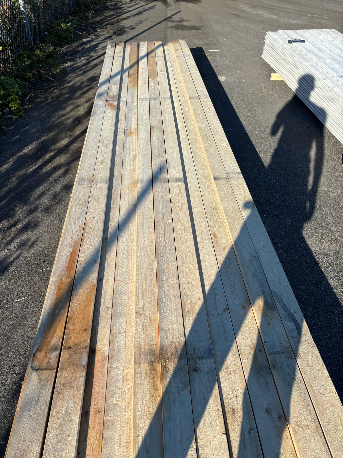 Paket Finsågade Brädor 22x95mm 5,40m 108st (Fuktskadat)