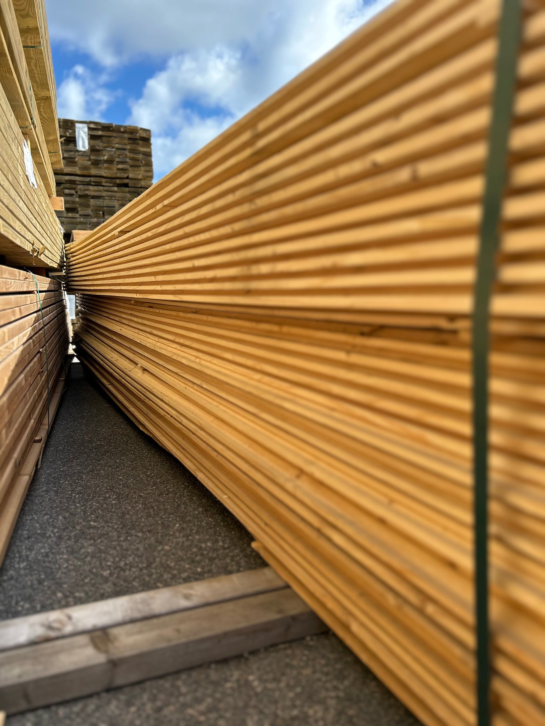 Paket Ytterpanel Enkelfas Halvspont 22x145mm, 231st 4,20m