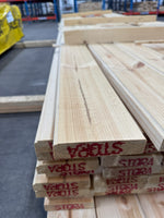 Paket Hyvlade Brädor 28x120mm 3,60m – 95 st Felhyvlade