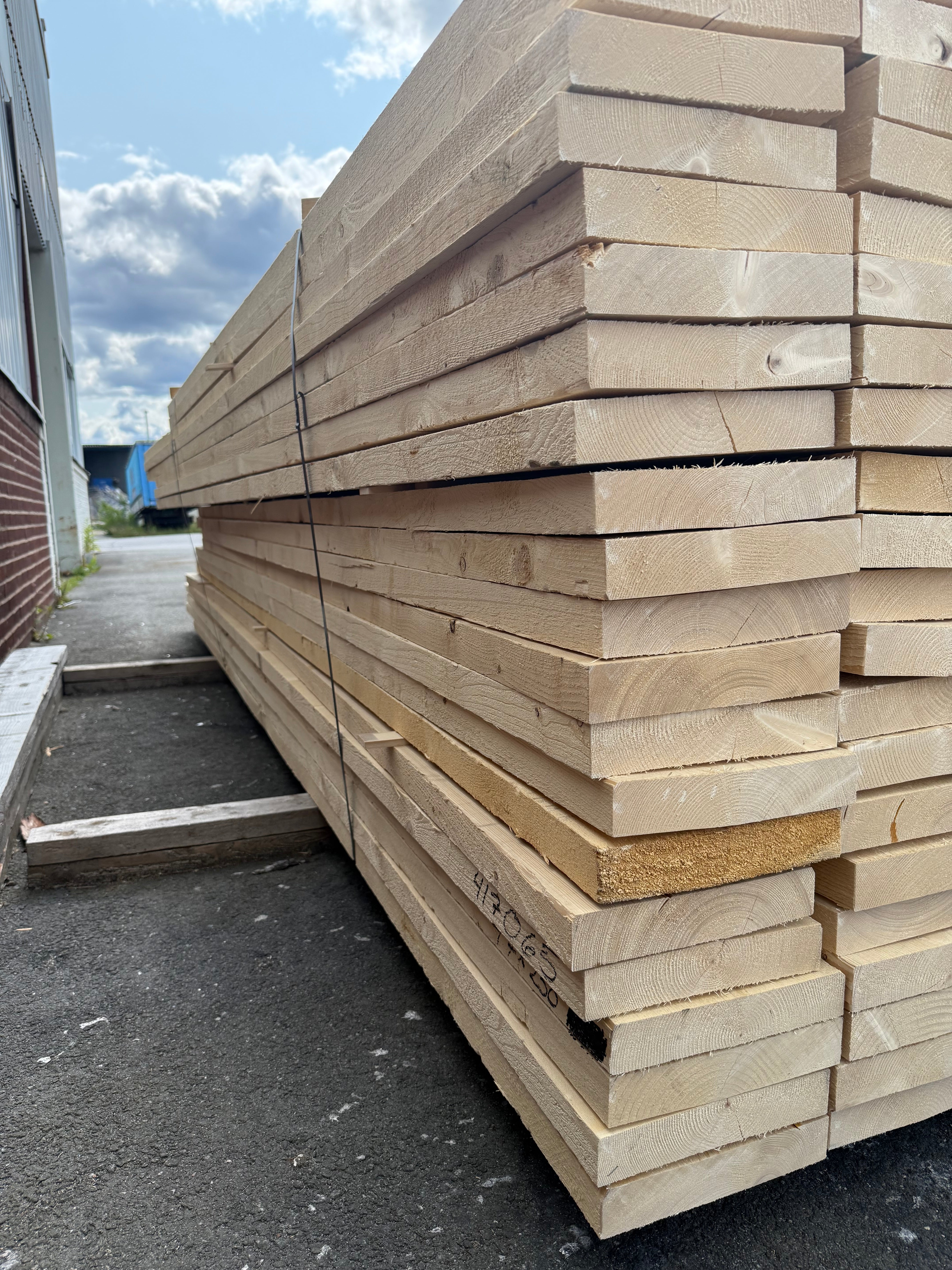 Paket Reglar 47x250 – 84st Ohyvlade (Gran)