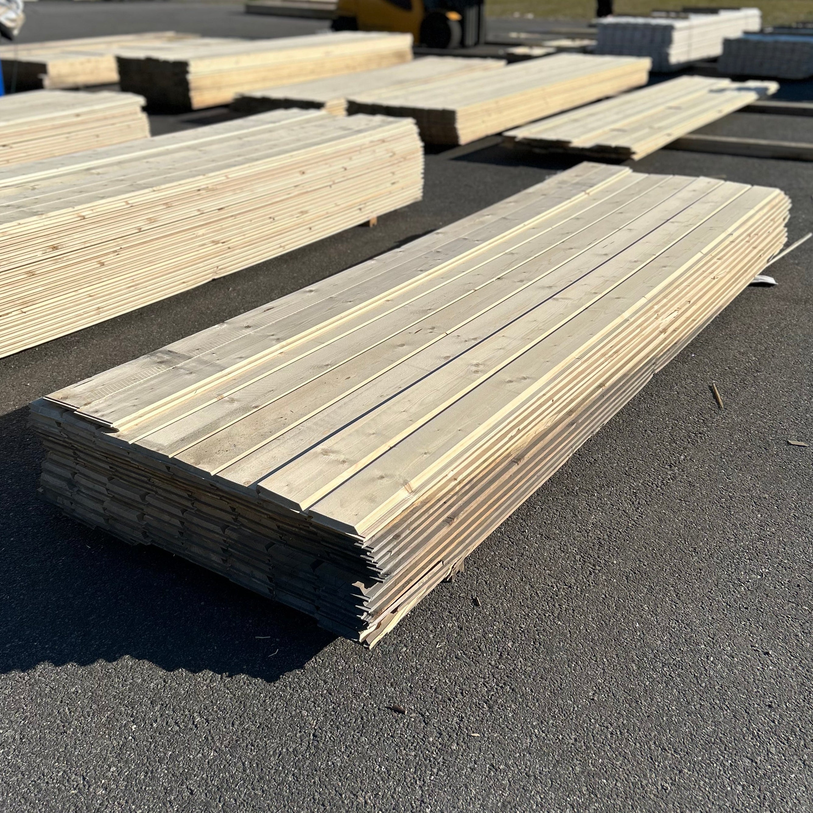 Paket Ytterpanel Enkelfas Fals Ändspont 22x145mm, 106st 3.60m