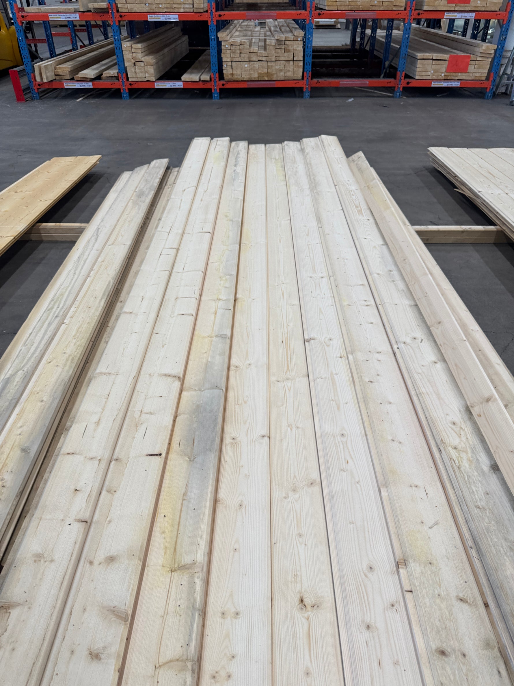 Paket Ytterpanel Dubbelfas Fals 22x145mm 4,20m – 110 st