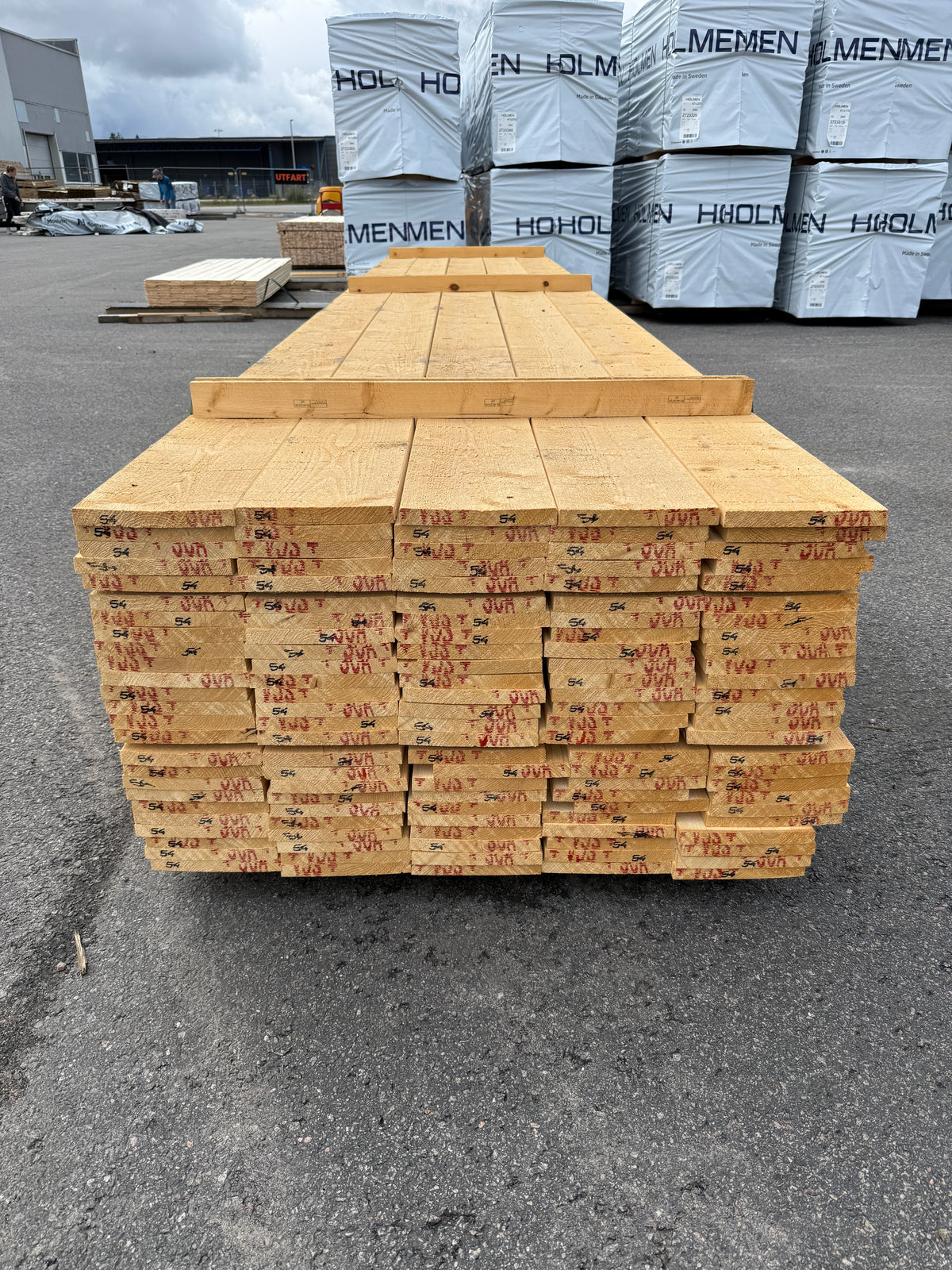 Paket Finsågade Brädor 22x195mm 5,40m 125st (Revor)